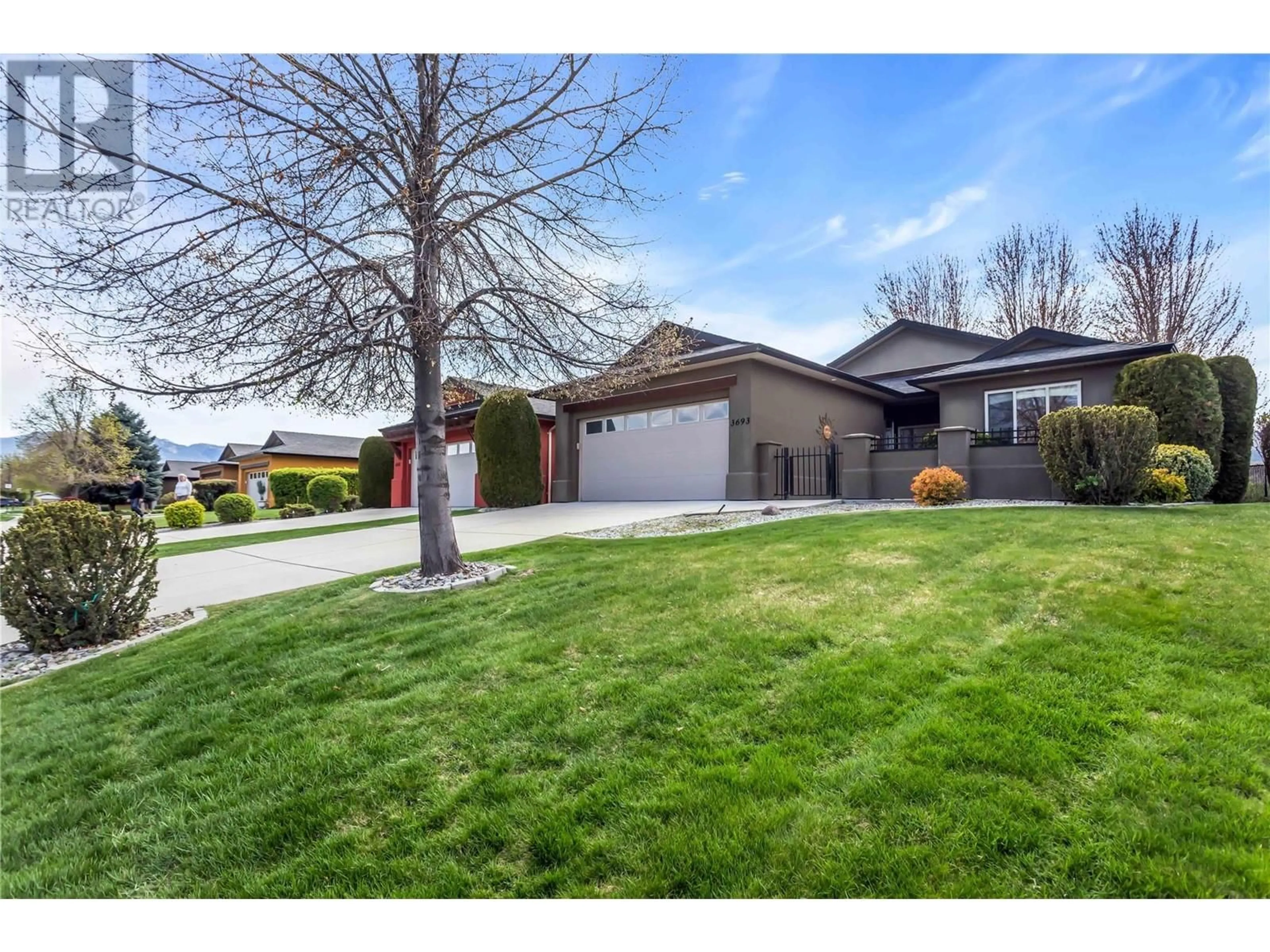 A pic from outside/outdoor area/front of a property/back of a property/a pic from drone, street for 3693 SONOMA PINES DRIVE, West Kelowna British Columbia V4T2Y2