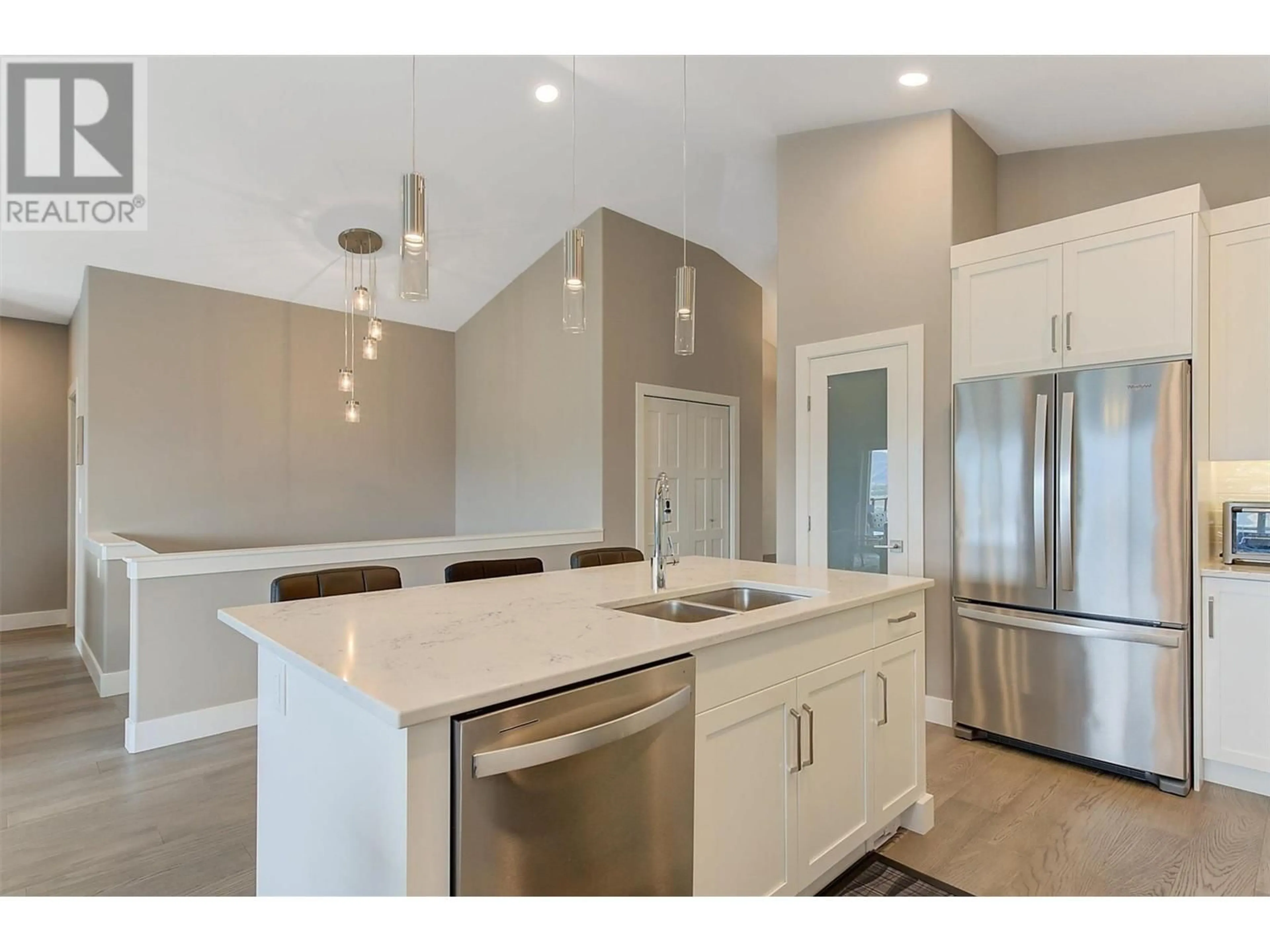 Open concept kitchen, unknown for 3950 CIMARRON DRIVE, Kelowna British Columbia V1X8E4