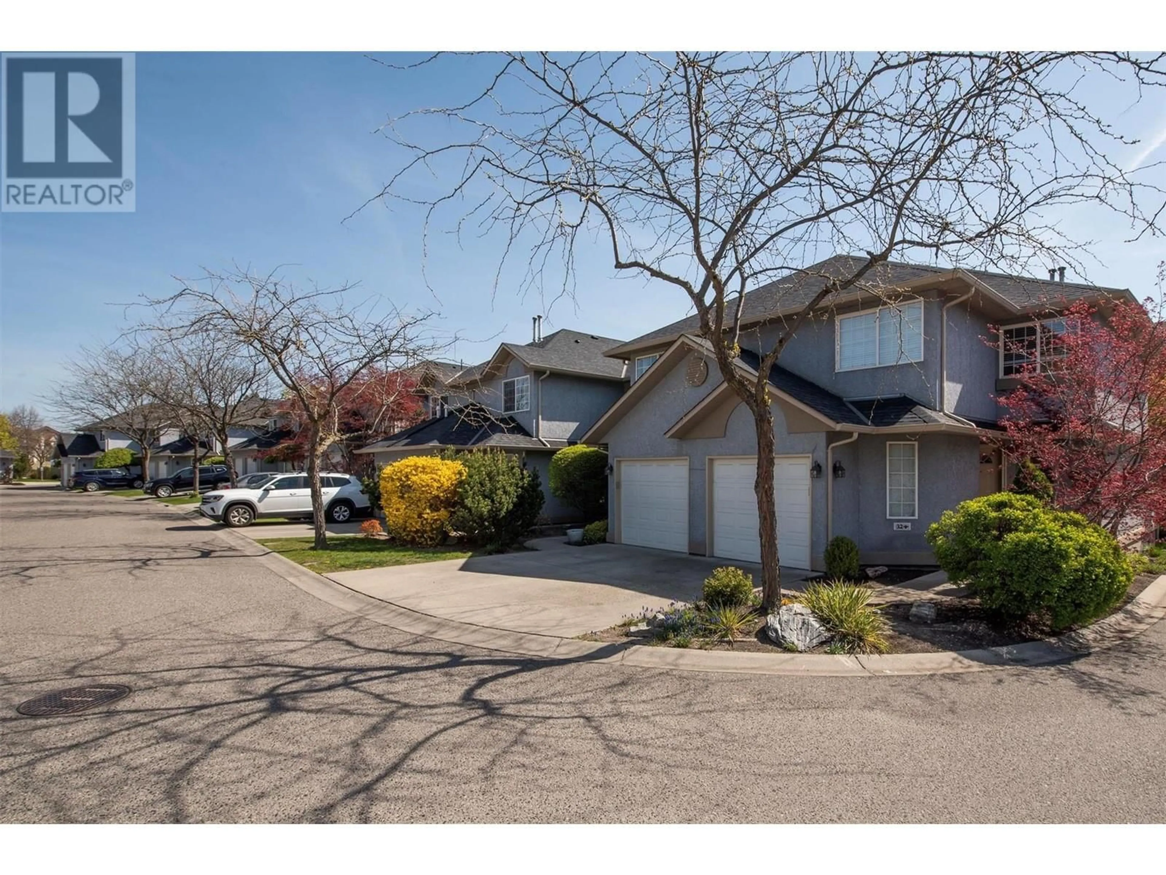 A pic from outside/outdoor area/front of a property/back of a property/a pic from drone, street for 31 - 316 WHITMAN ROAD, Kelowna British Columbia V1V1Y9