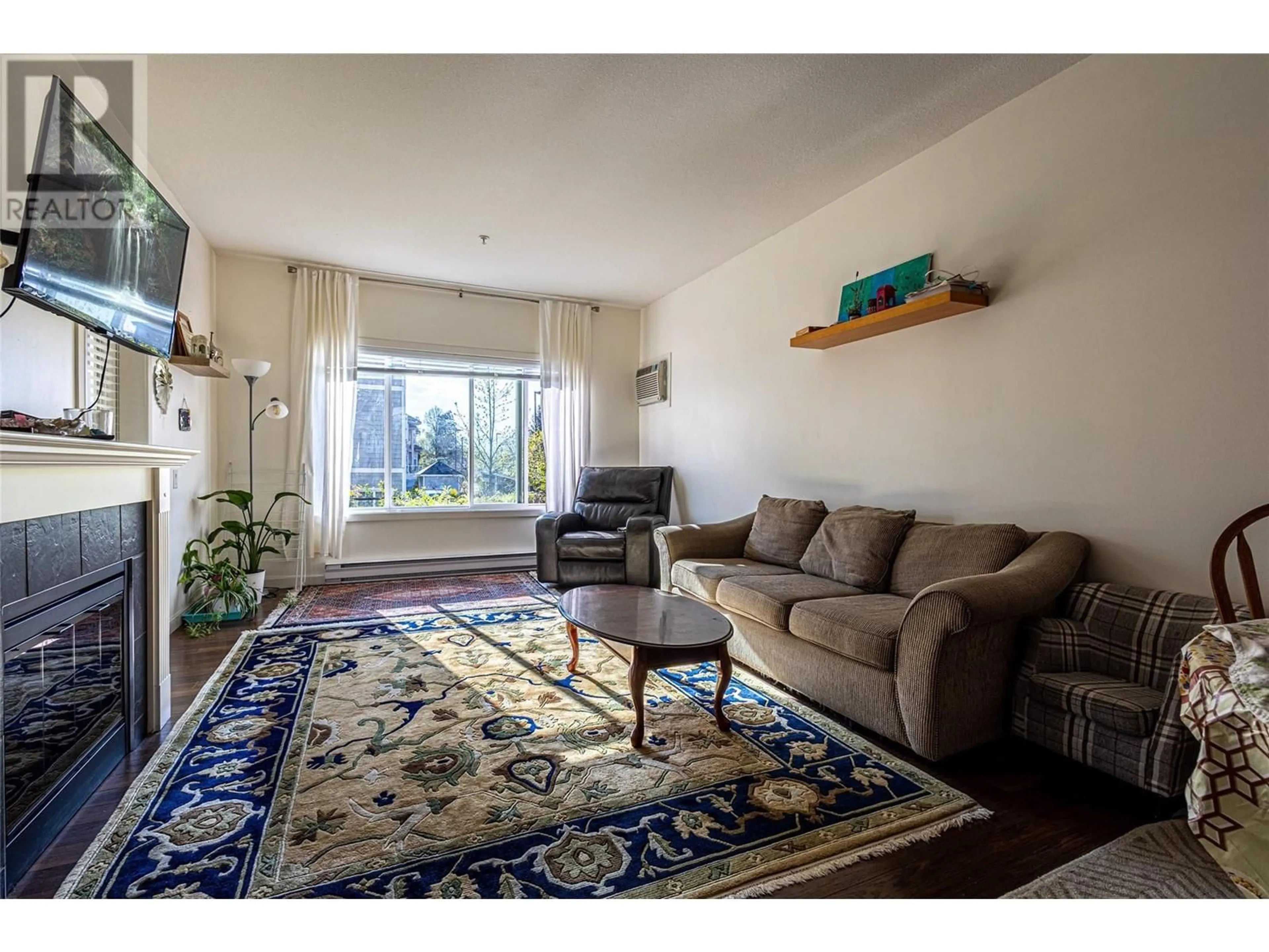 Living room with furniture, unknown for 104 - 680 LEQUIME ROAD, Kelowna British Columbia V1W1A4