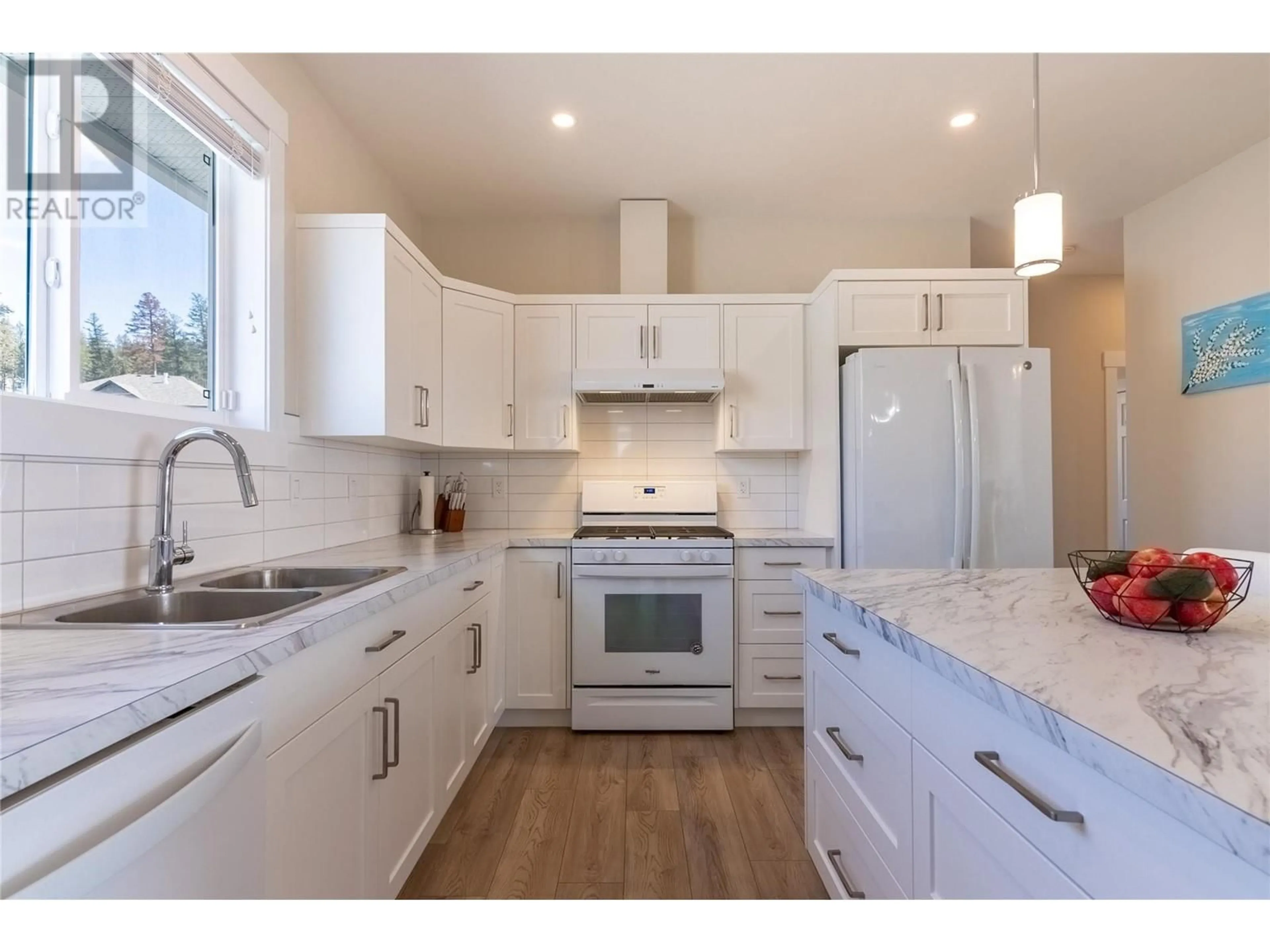 Open concept kitchen, unknown for 465 DALADON DRIVE, Logan Lake British Columbia V0K1W0