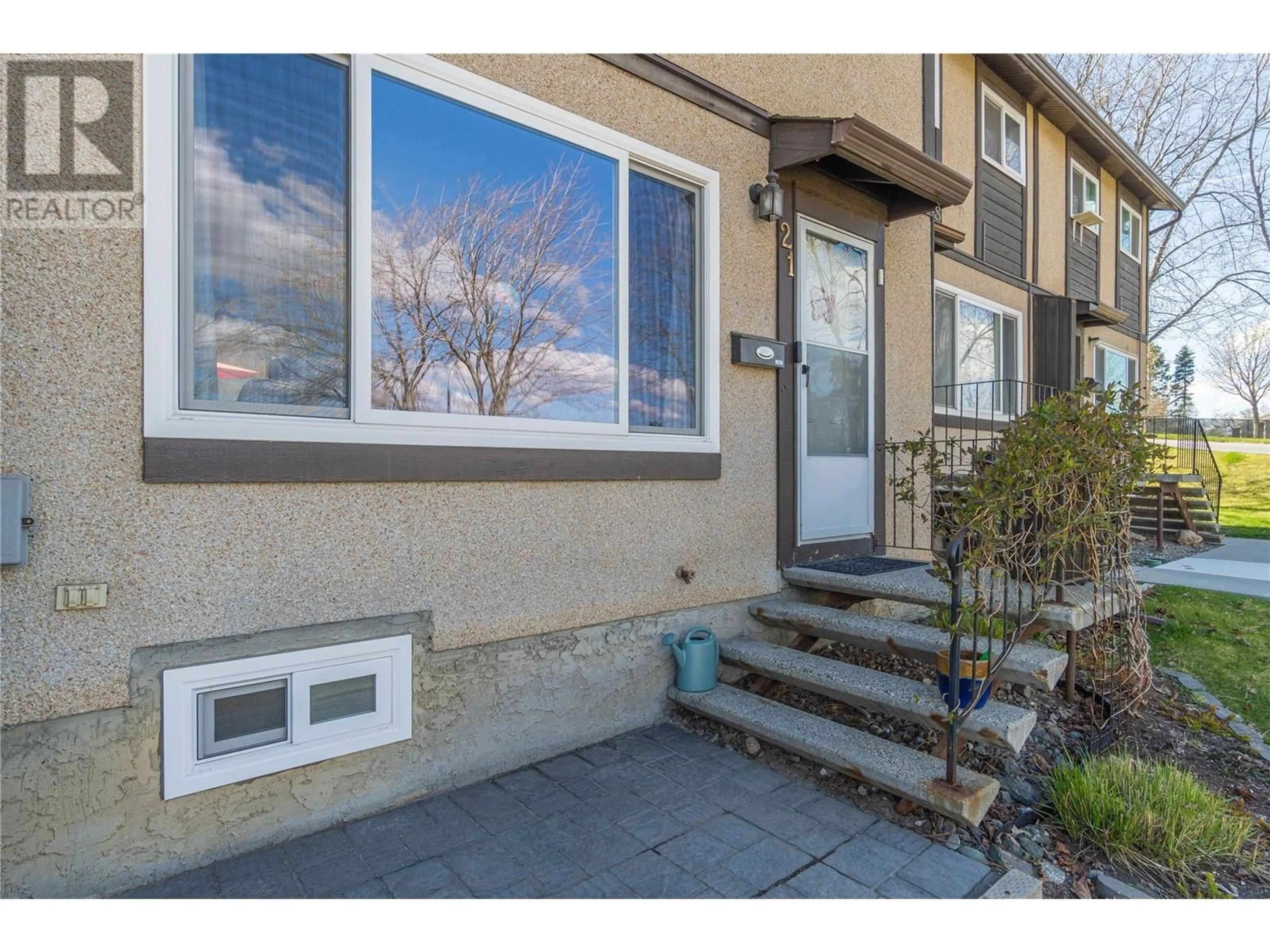 Unknown for 21 - 1605 SUMMIT DRIVE, Kamloops British Columbia V2E2A5