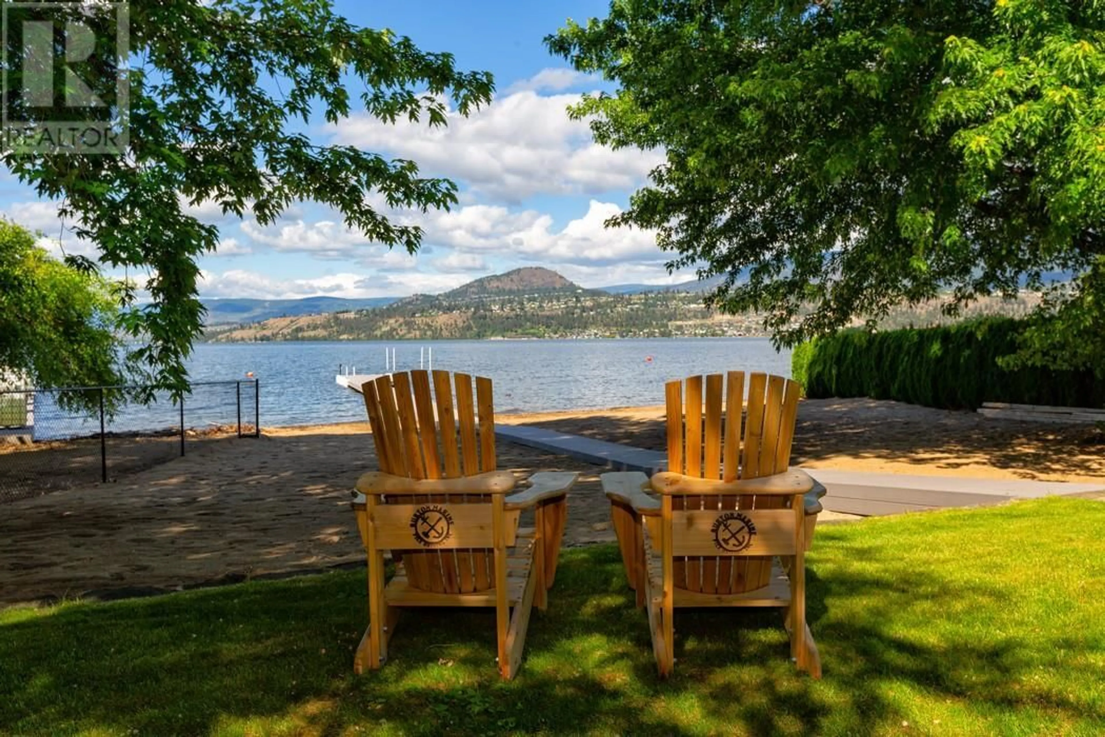 Patio, water/lake/river/ocean view for 3264 WATT ROAD, Kelowna British Columbia V1W3C8
