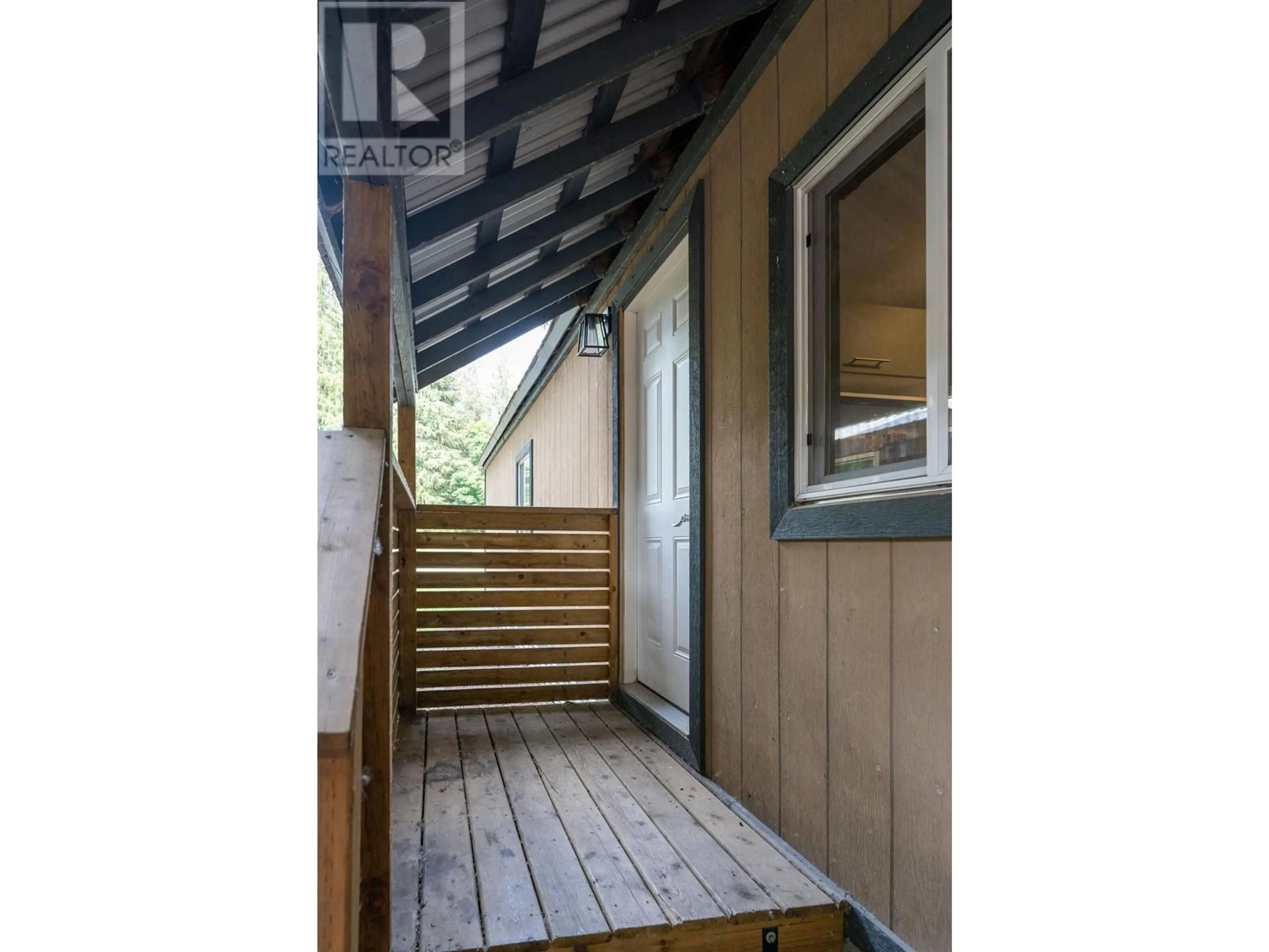 Unknown for 4 - 1079 LUNDELL ROAD, Revelstoke British Columbia V0E2S0