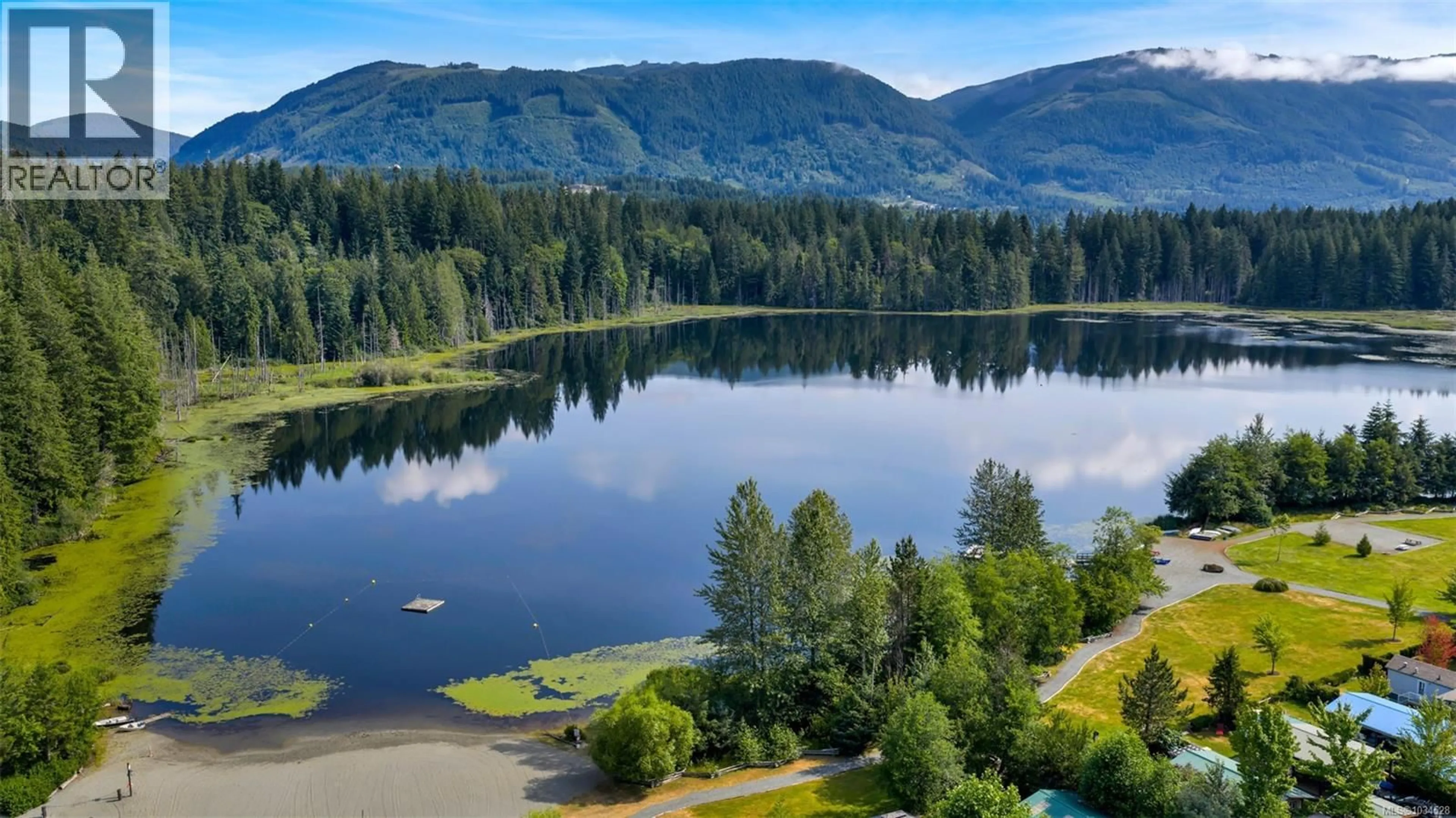 A pic from outside/outdoor area/front of a property/back of a property/a pic from drone, water/lake/river/ocean view for 50 - 8631 SOUTH SHORE ROAD, Lake Cowichan British Columbia V0R2G0