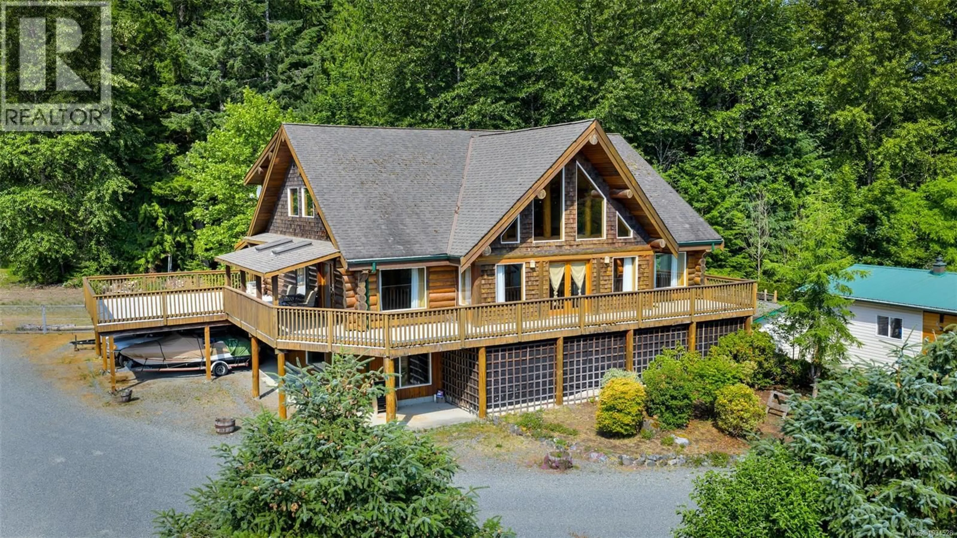 A pic from outside/outdoor area/front of a property/back of a property/a pic from drone, unknown for 50 - 8631 SOUTH SHORE ROAD, Lake Cowichan British Columbia V0R2G0