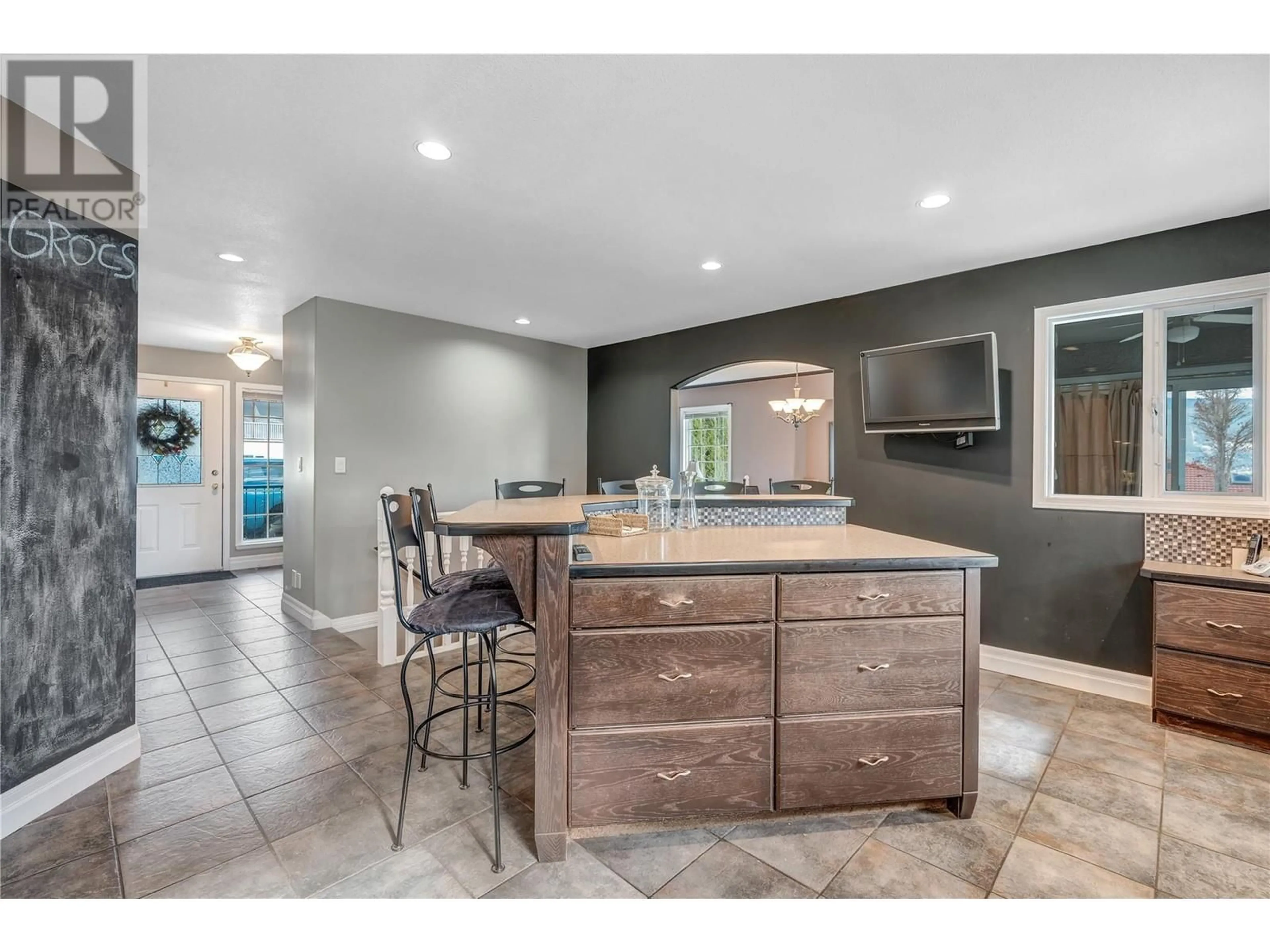 Open concept kitchen, ceramic/tile floor for 6401 HARRISON HEIGHTS, Summerland British Columbia V0H1Z7