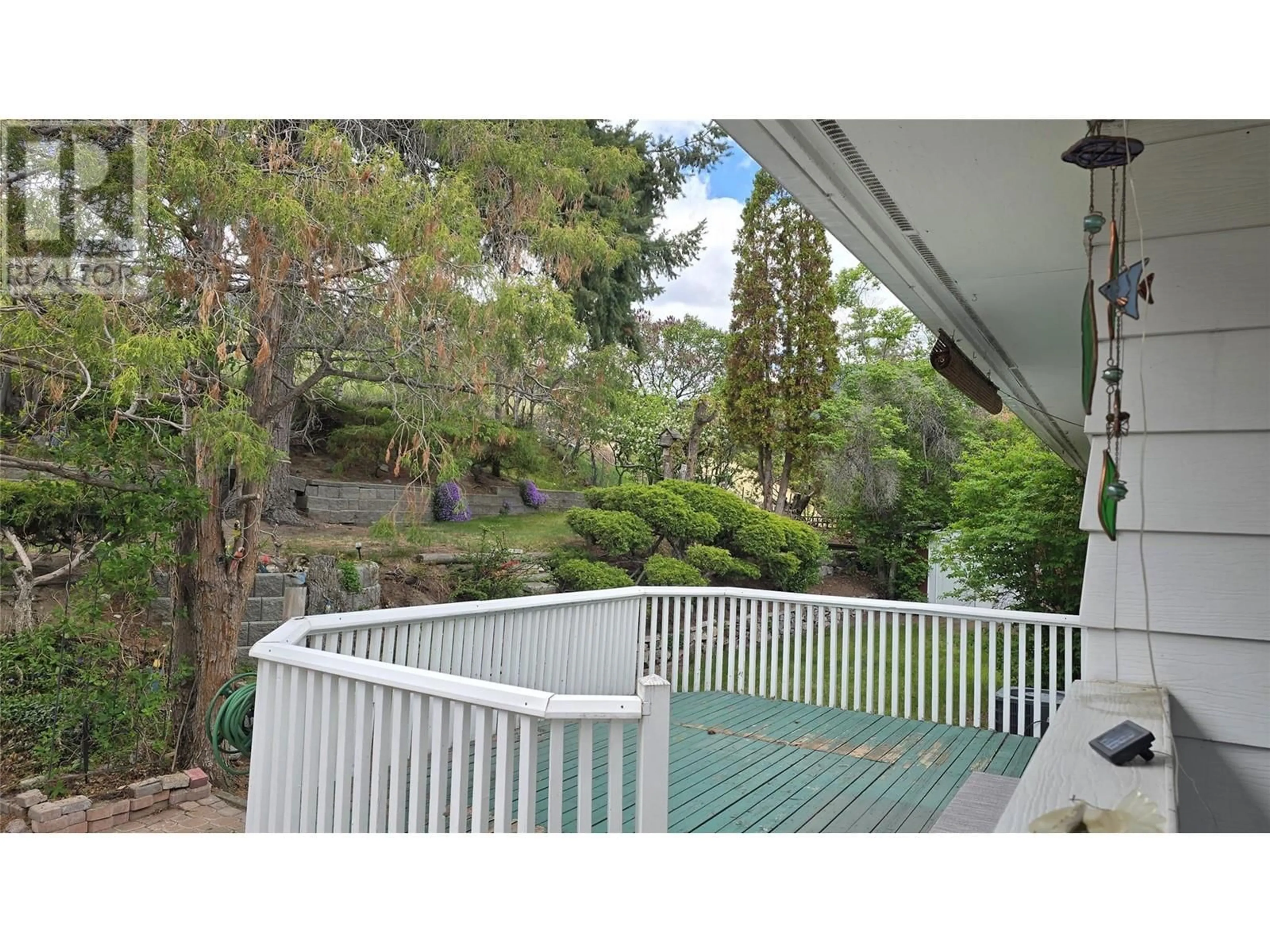 Patio, unknown for 545 PINEVIEW DRIVE, Kaleden British Columbia V0H1K0
