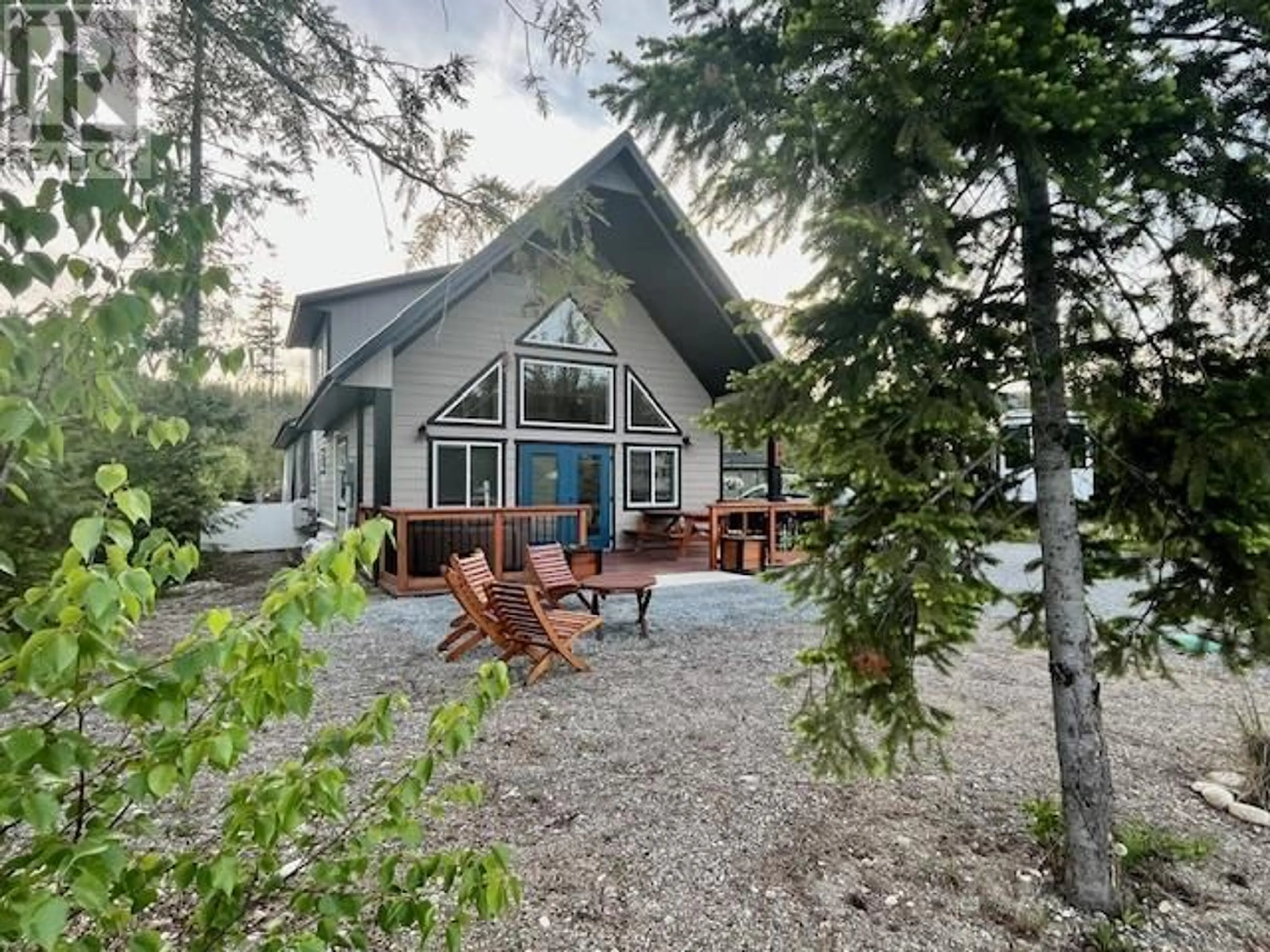 Patio, water/lake/river/ocean view for 106 PARKSIDE PLACE, Enderby British Columbia V0E1V5