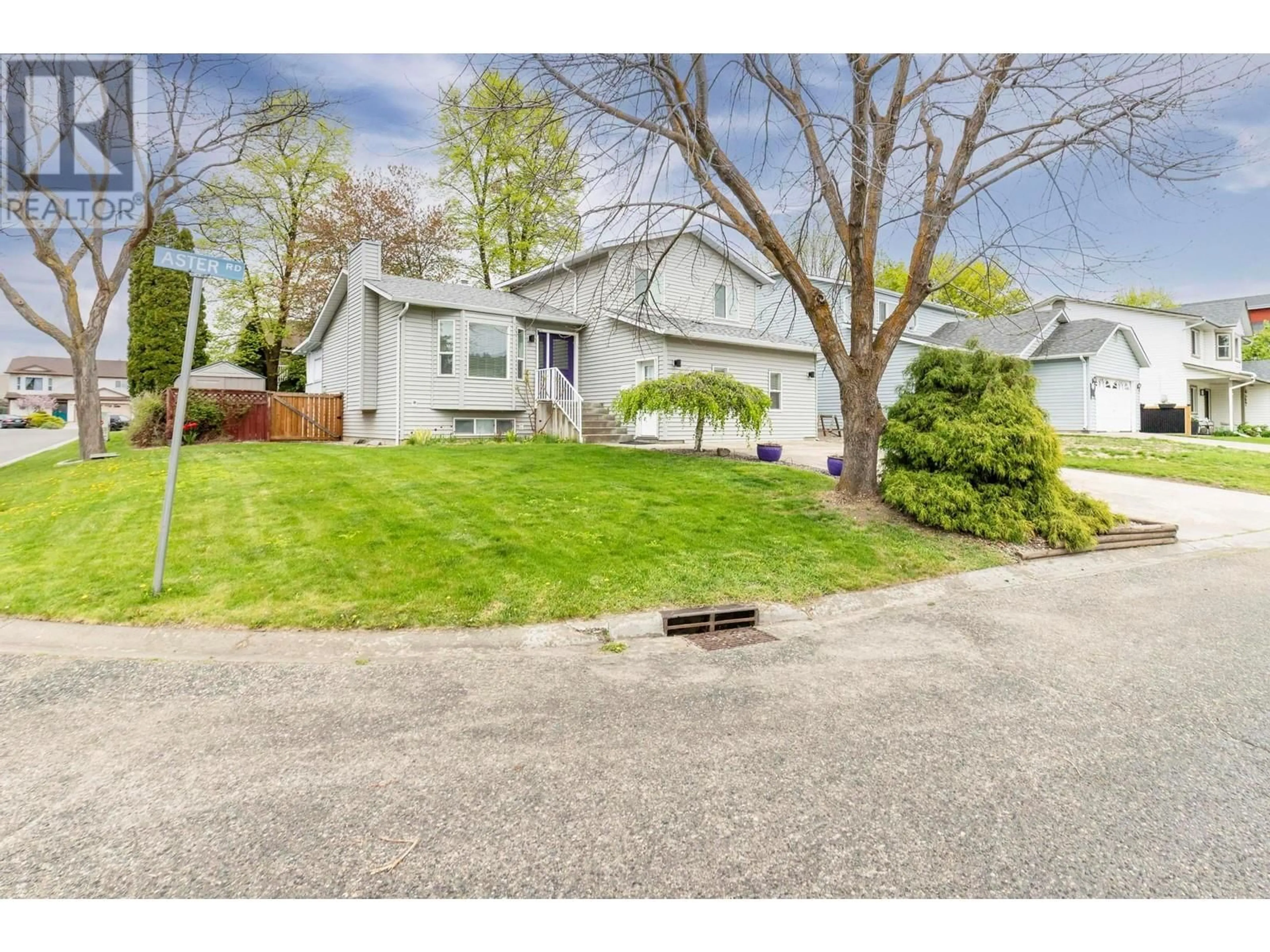 Unknown for 2049 ASTER ROAD, Kelowna British Columbia V1V1P4