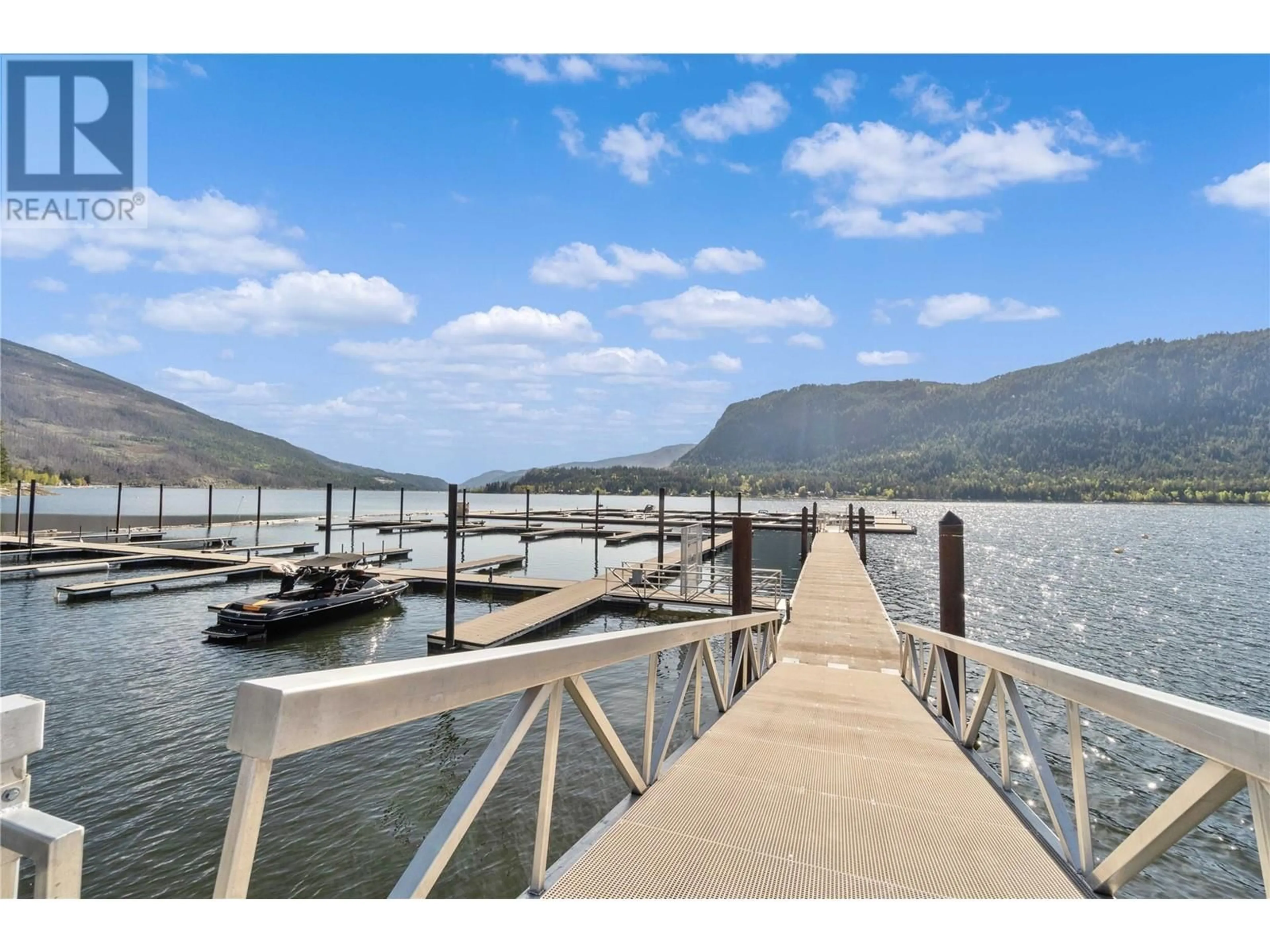 Patio, water/lake/river/ocean view for 410 - 326 MARA LAKE LANE, Sicamous British Columbia V0E2V1