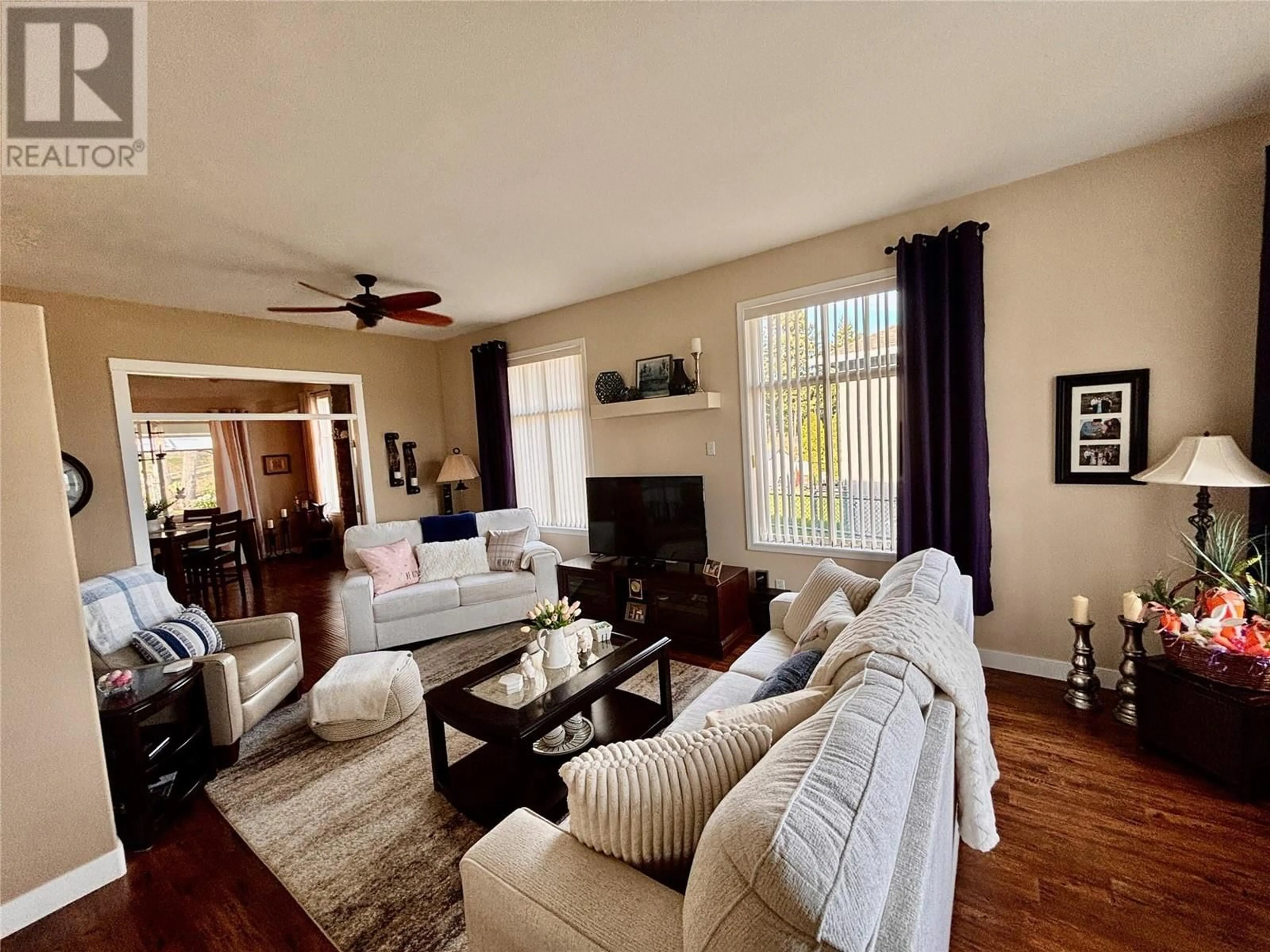 Living room with furniture, unknown for 2268 SHANNON HEIGHTS PLACE, West Kelowna British Columbia V4T2V2