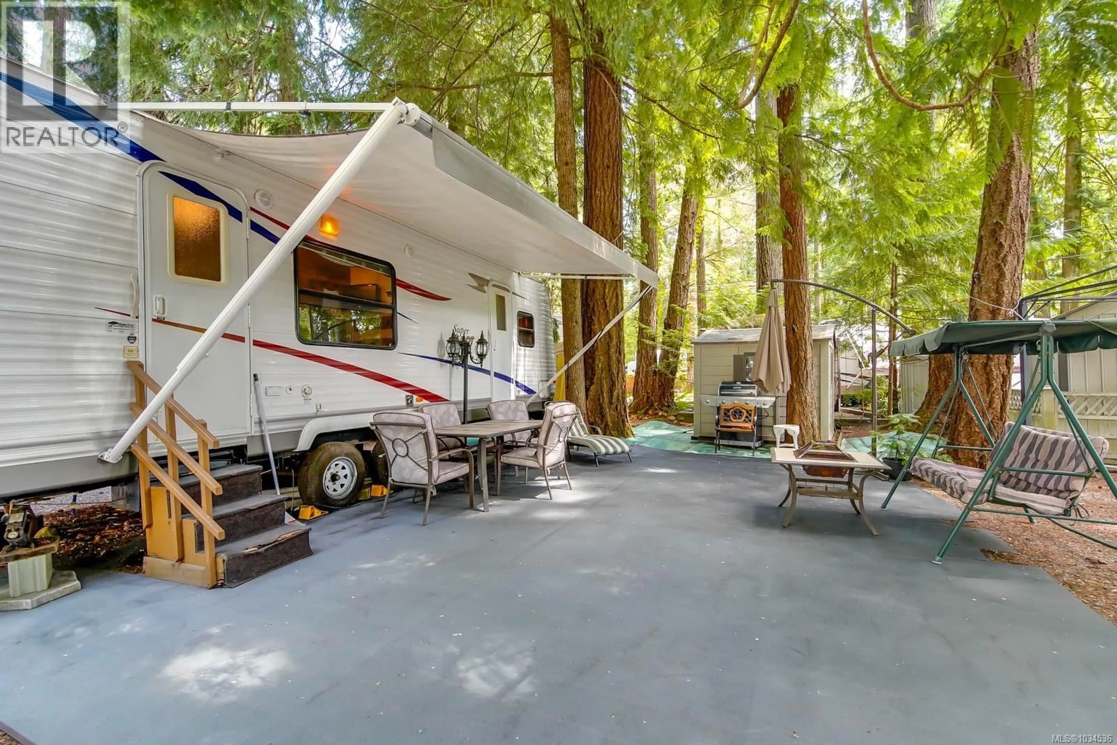 Patio, forest/trees view for B7 - 10324 LAKESHORE ROAD, Port Alberni British Columbia V9Y8Z6