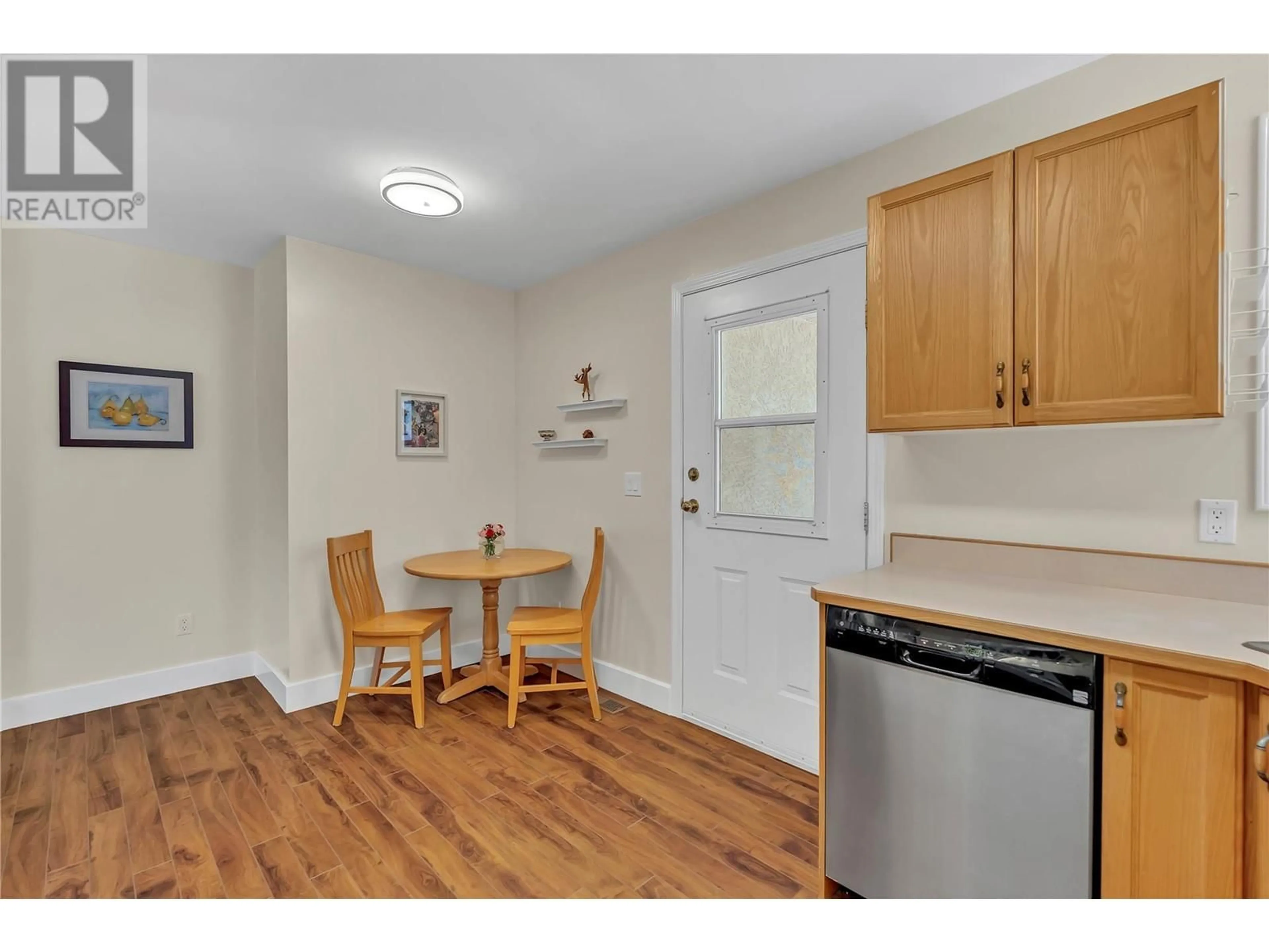 Standard kitchen, wood/laminate floor for 6 - 1840 OLIVER RANCH ROAD, Okanagan Falls British Columbia V0H1R2