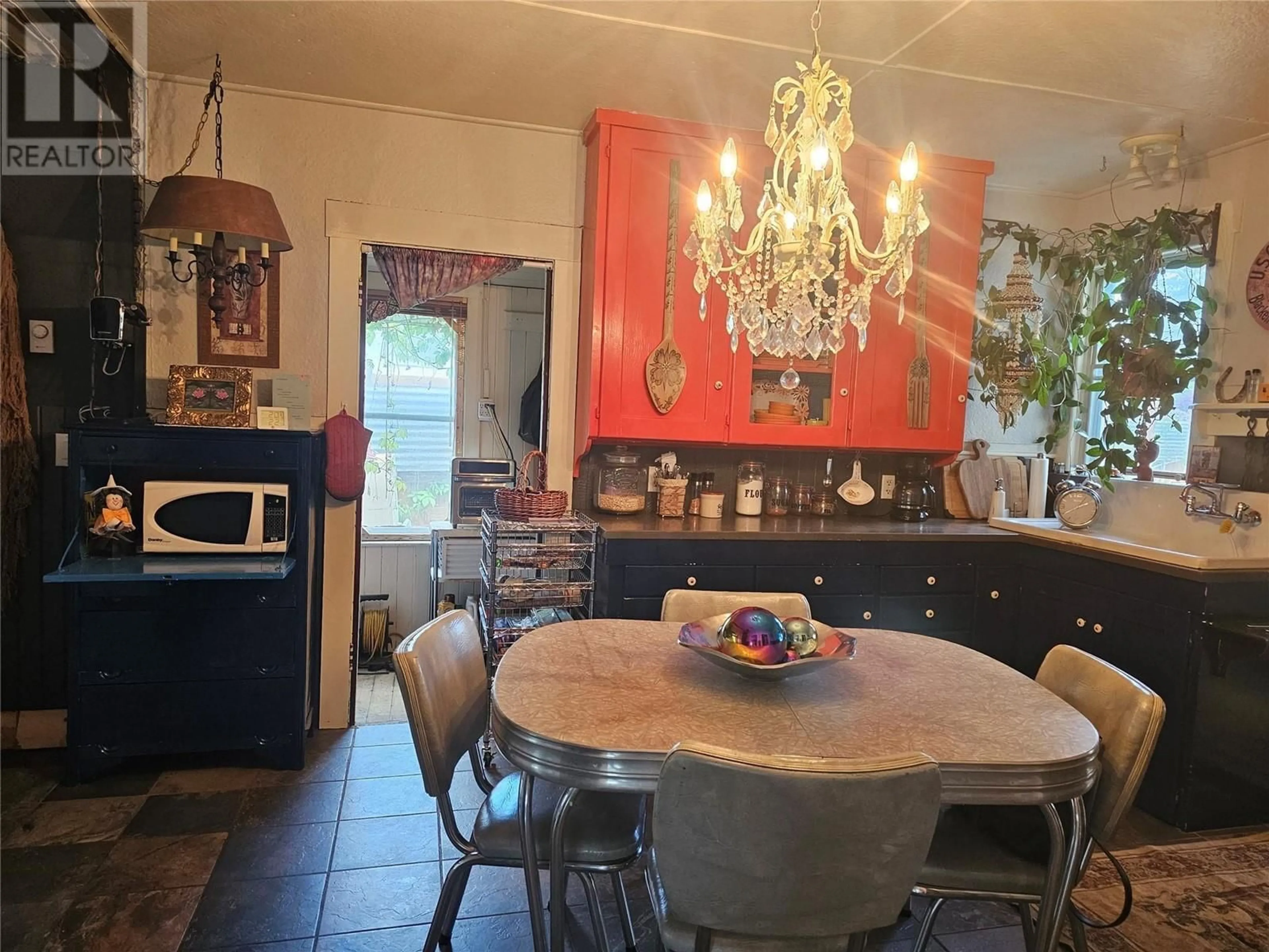 Dining room, unknown for 6335 OKANAGAN STREET, Oliver British Columbia V0H1T0