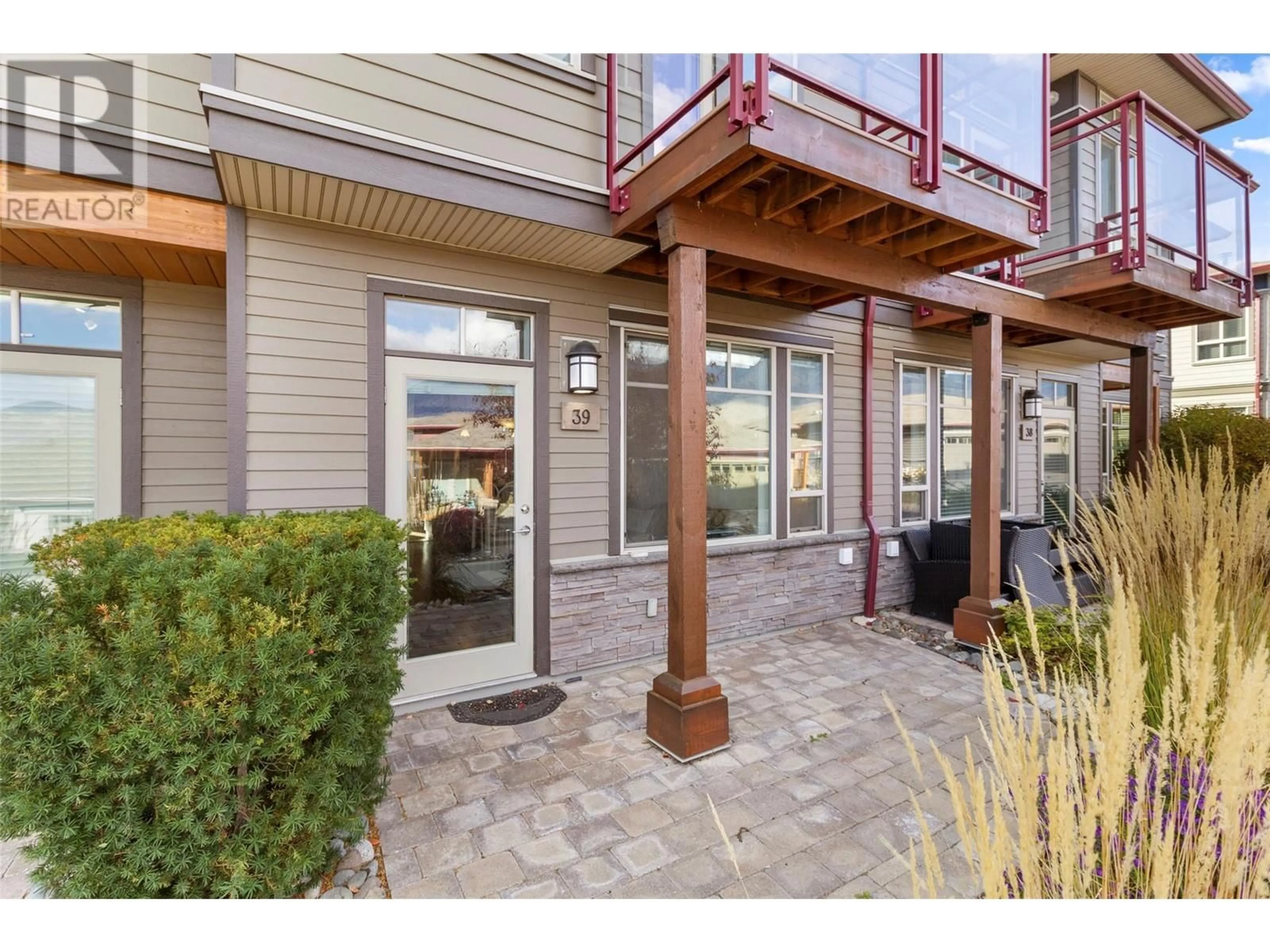 Patio, street for 39 - 175 HOLLOWAY DRIVE, Kamloops British Columbia V1S0B2