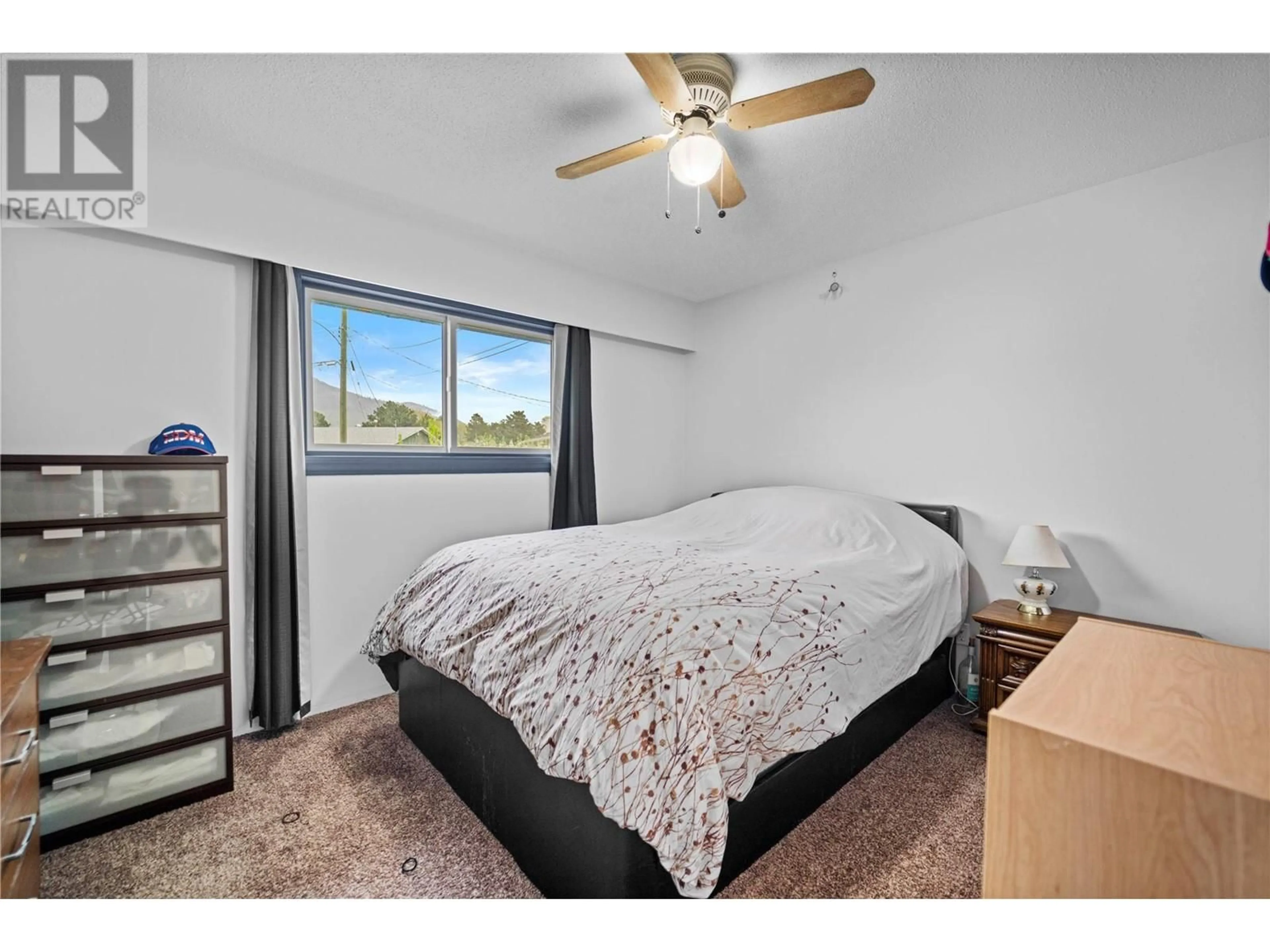 A pic of a room for 1267 CRESTON PLACE, Kamloops British Columbia V2B2Y7