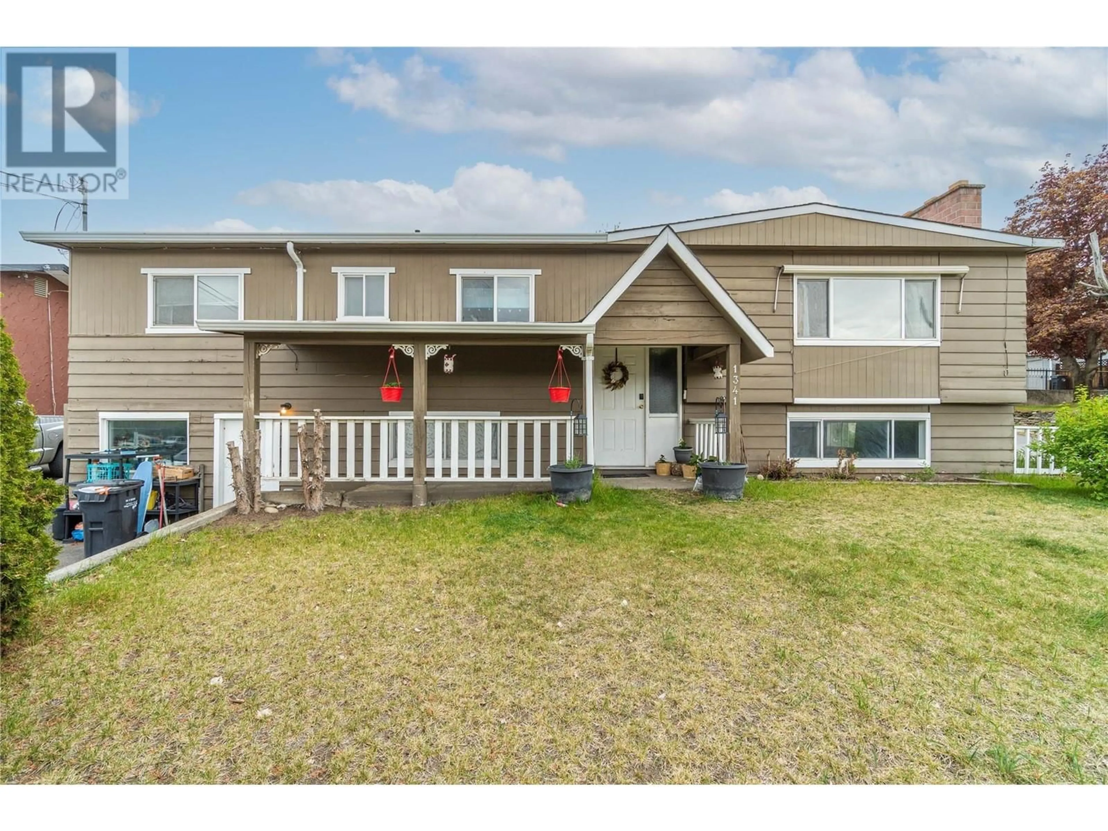 Home with vinyl exterior material, street for 1341 MESA VISTA DRIVE, Ashcroft British Columbia V0K1A0