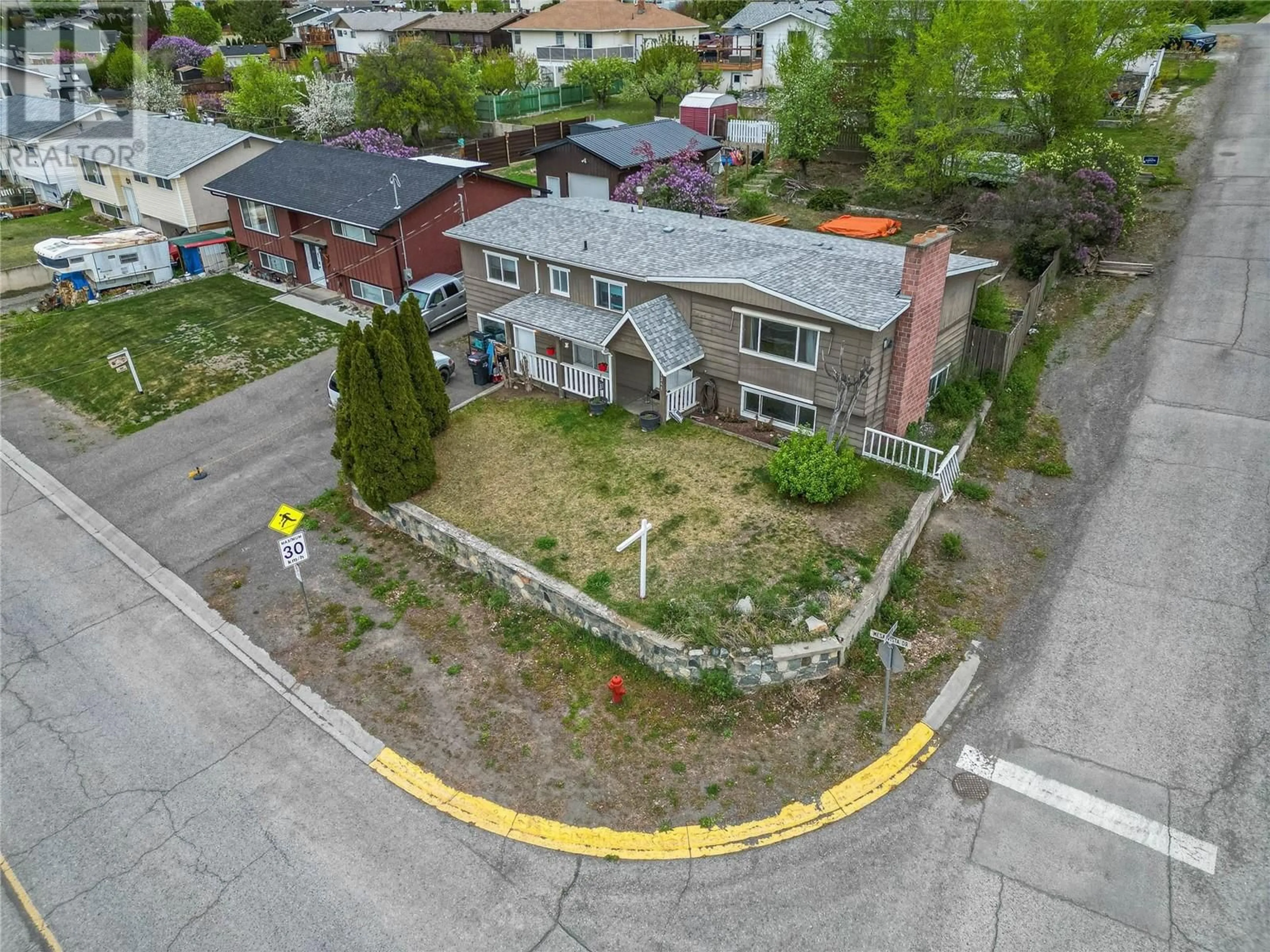 A pic from outside/outdoor area/front of a property/back of a property/a pic from drone, street for 1341 MESA VISTA DRIVE, Ashcroft British Columbia V0K1A0