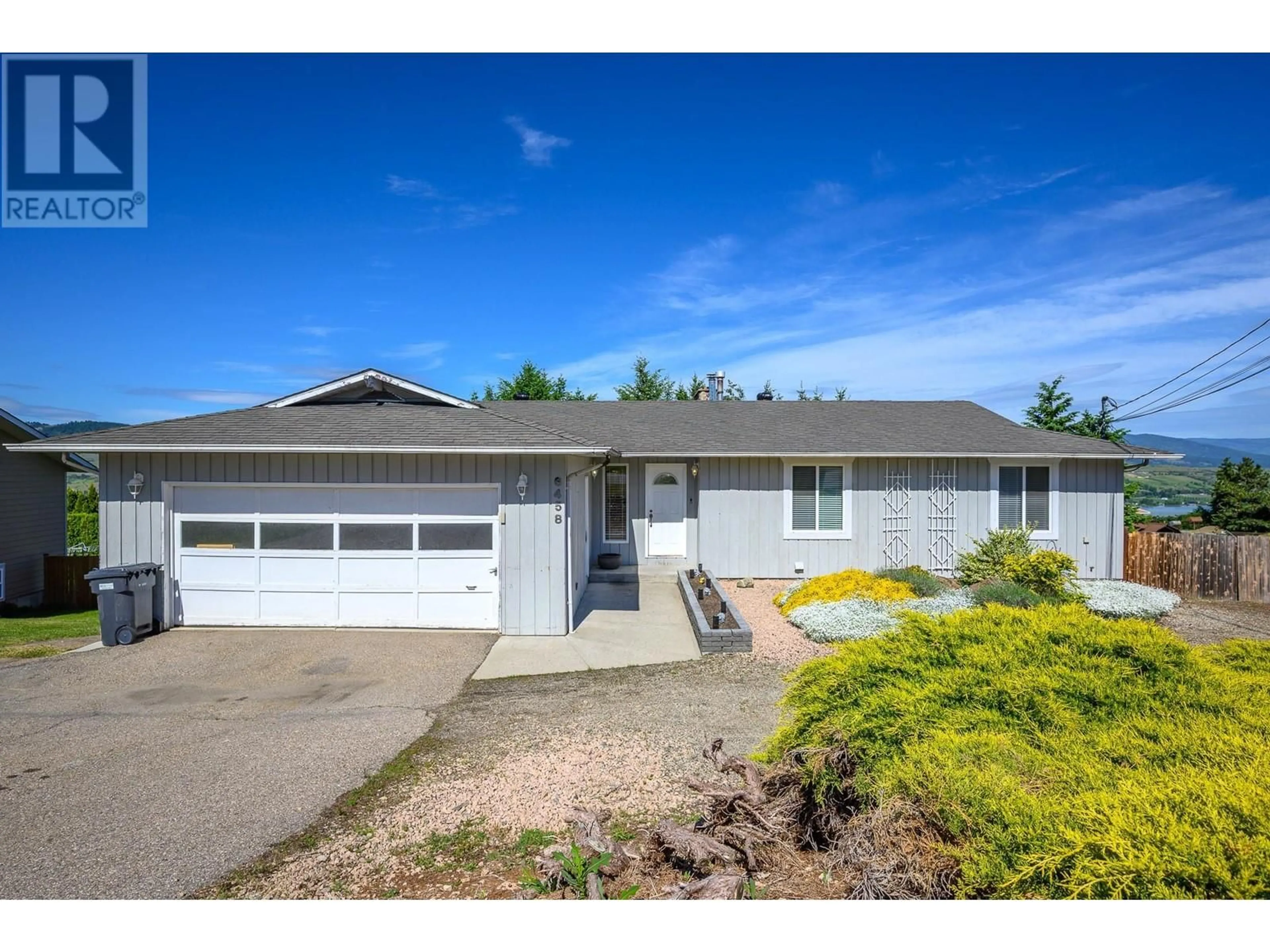 Home with vinyl exterior material, street for 6458 CARLTON ROAD, Vernon British Columbia V1B3T5