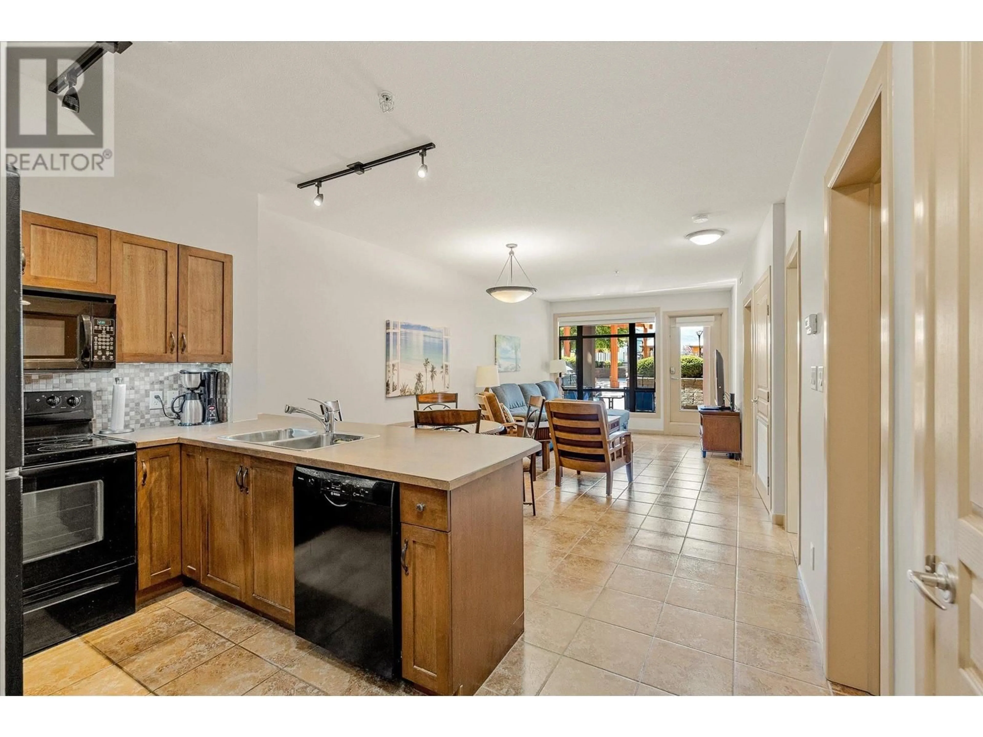 Open concept kitchen, ceramic/tile floor for 325 - 654 COOK ROAD, Kelowna British Columbia V1W3G7