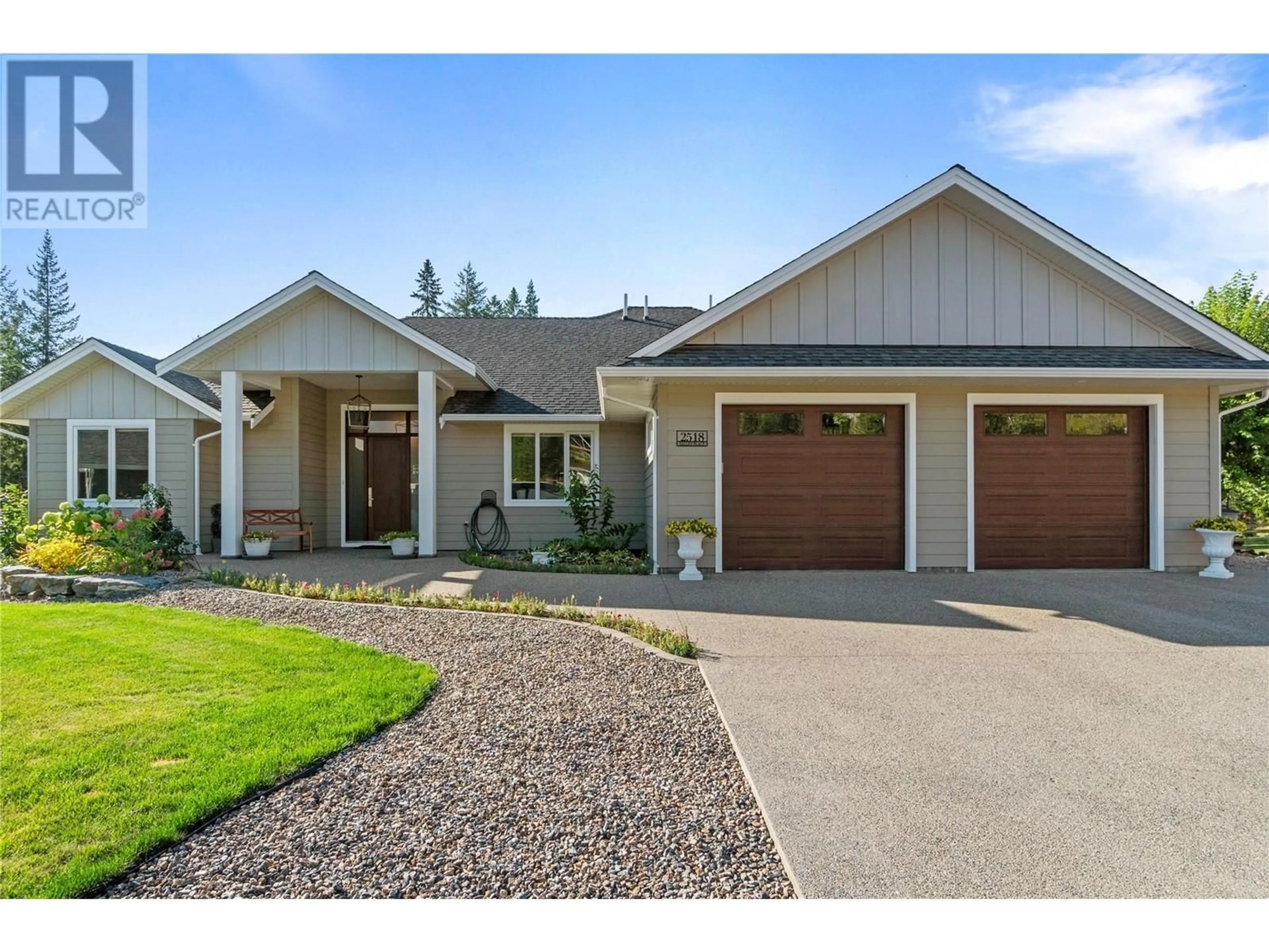 Home with vinyl exterior material, street for 2518 VALLEY PLACE, Blind Bay British Columbia V0E1H2