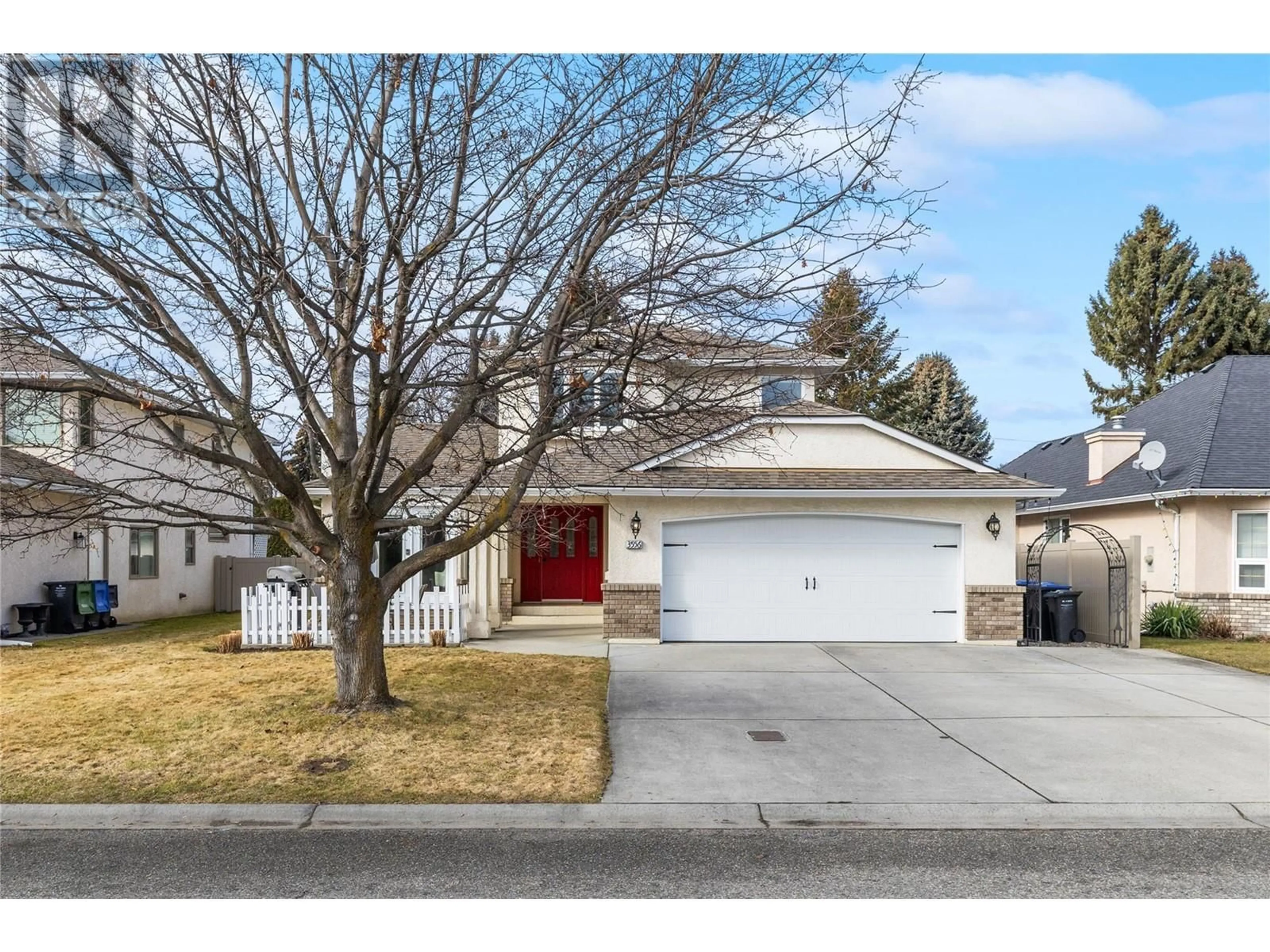 Unknown for 3556 ATHALMER ROAD, Kelowna British Columbia V1W3Y5