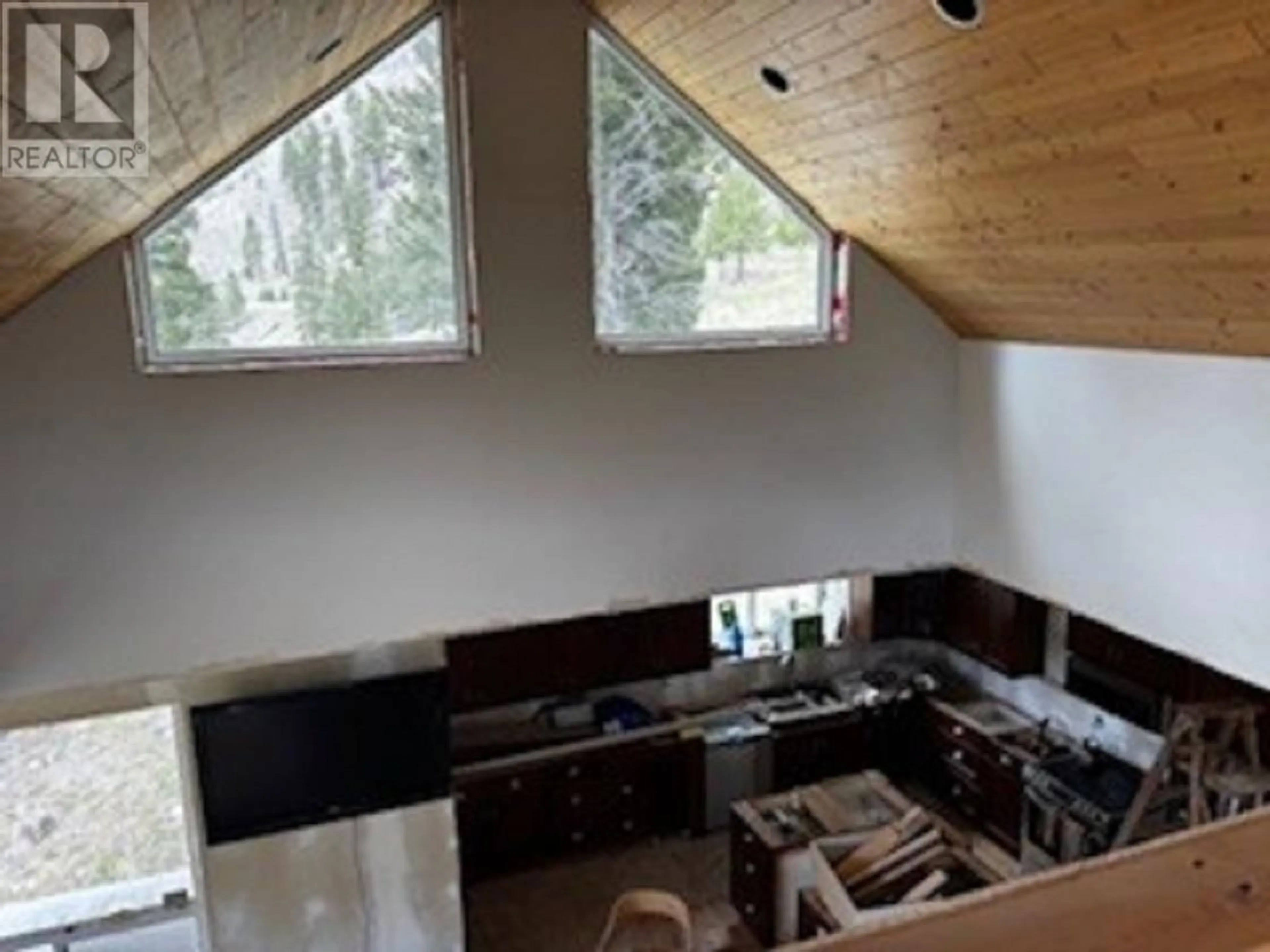 A pic of a room for 1600 LOON LAKE ROAD, Cache Creek British Columbia V0K1H0