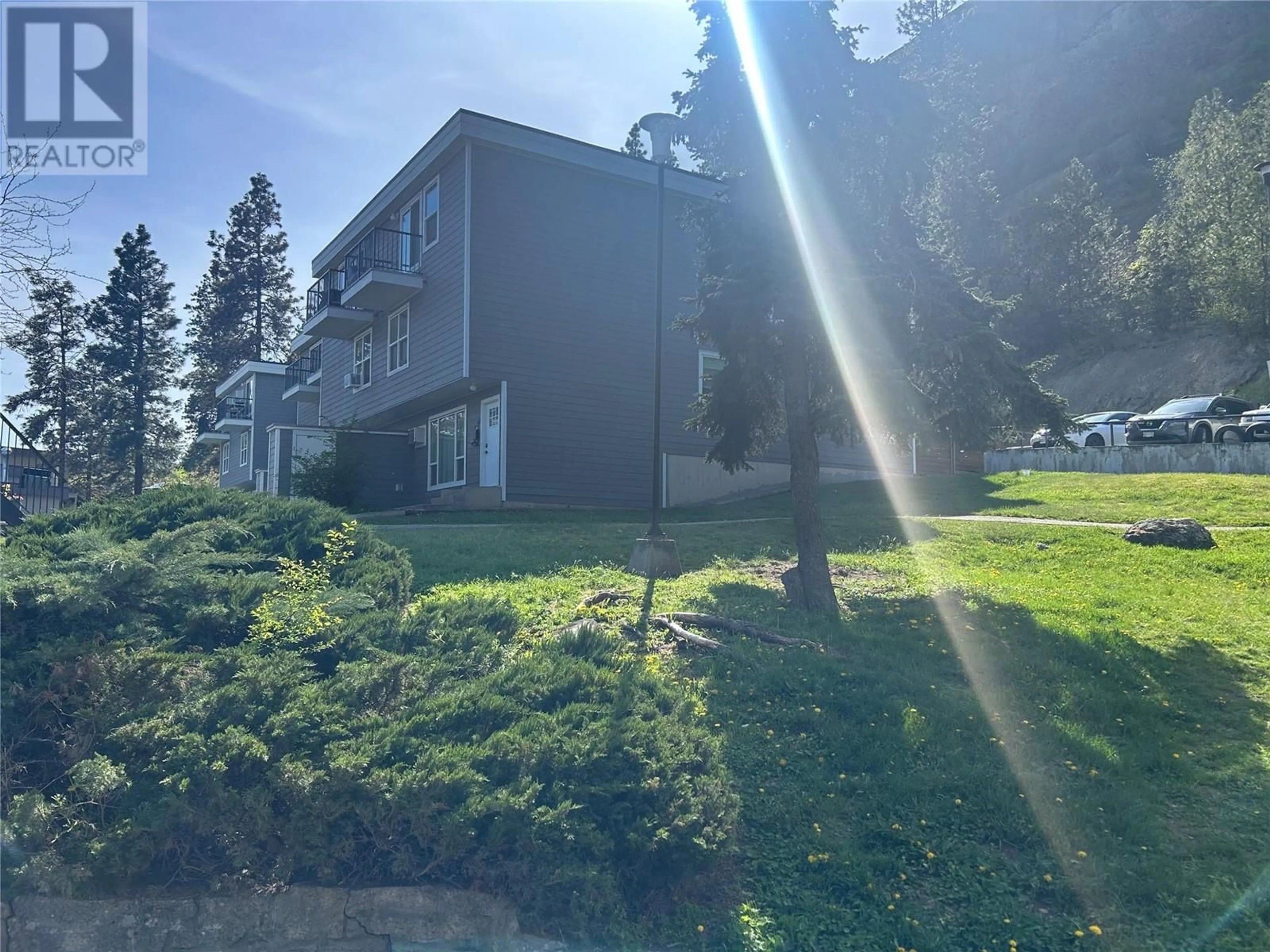A pic from outside/outdoor area/front of a property/back of a property/a pic from drone, unknown for 67 - 3800 40 AVENUE, Vernon British Columbia V1T6S3