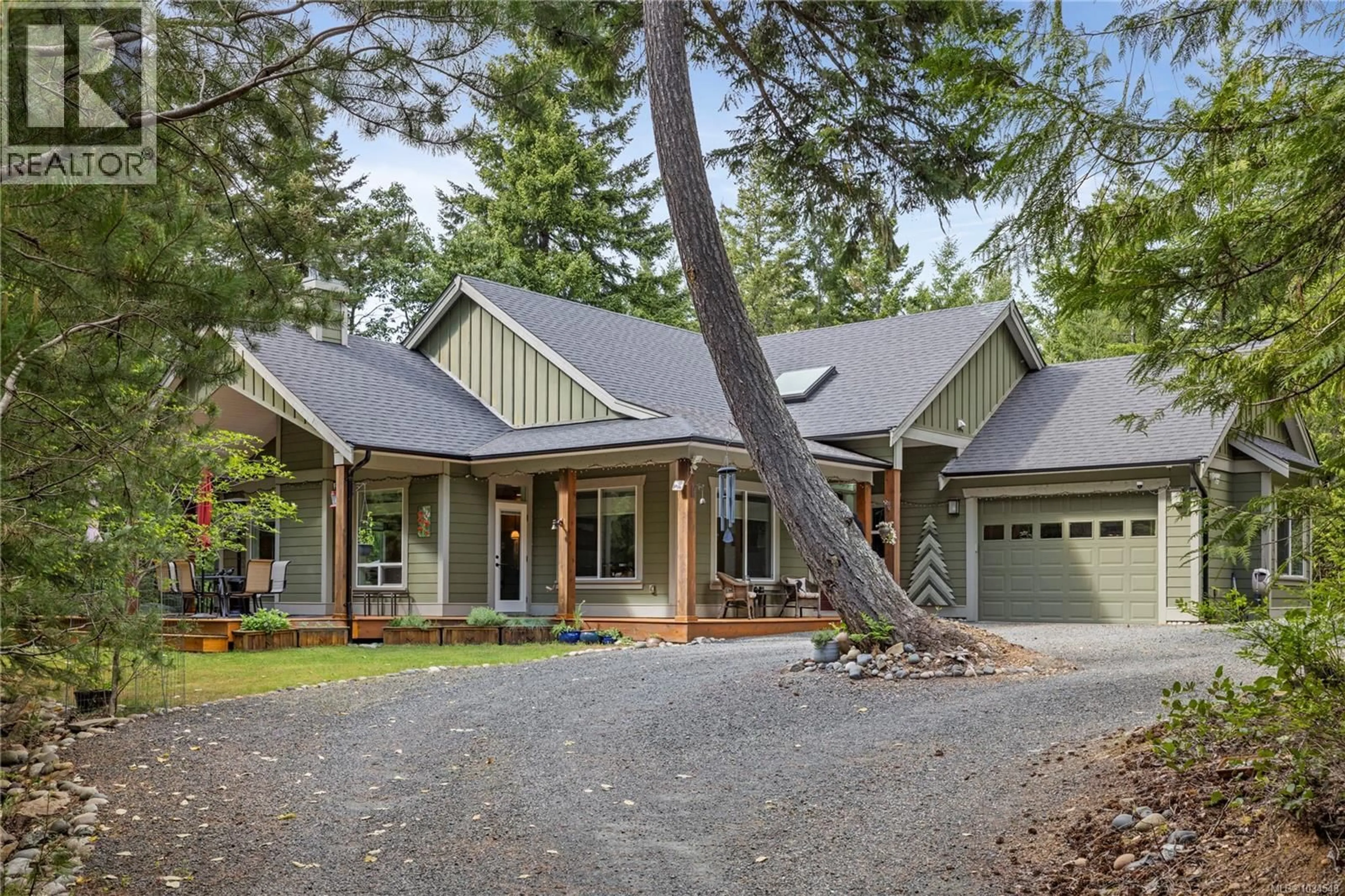Home with vinyl exterior material, unknown for 1703 PELIGREN PLACE, Qualicum Beach British Columbia V9K2S3