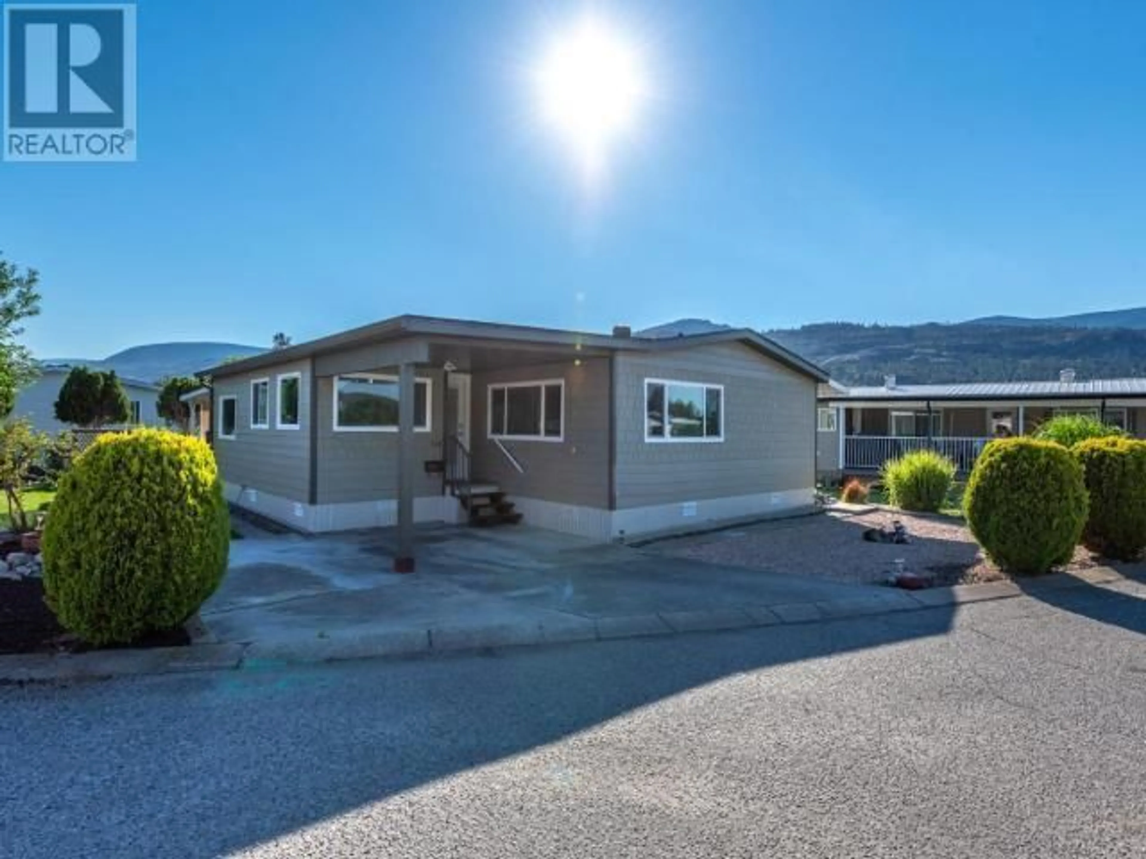 Home with vinyl exterior material, mountain view for 308 - 321 YORKTON AVENUE, Penticton British Columbia V2A3V6