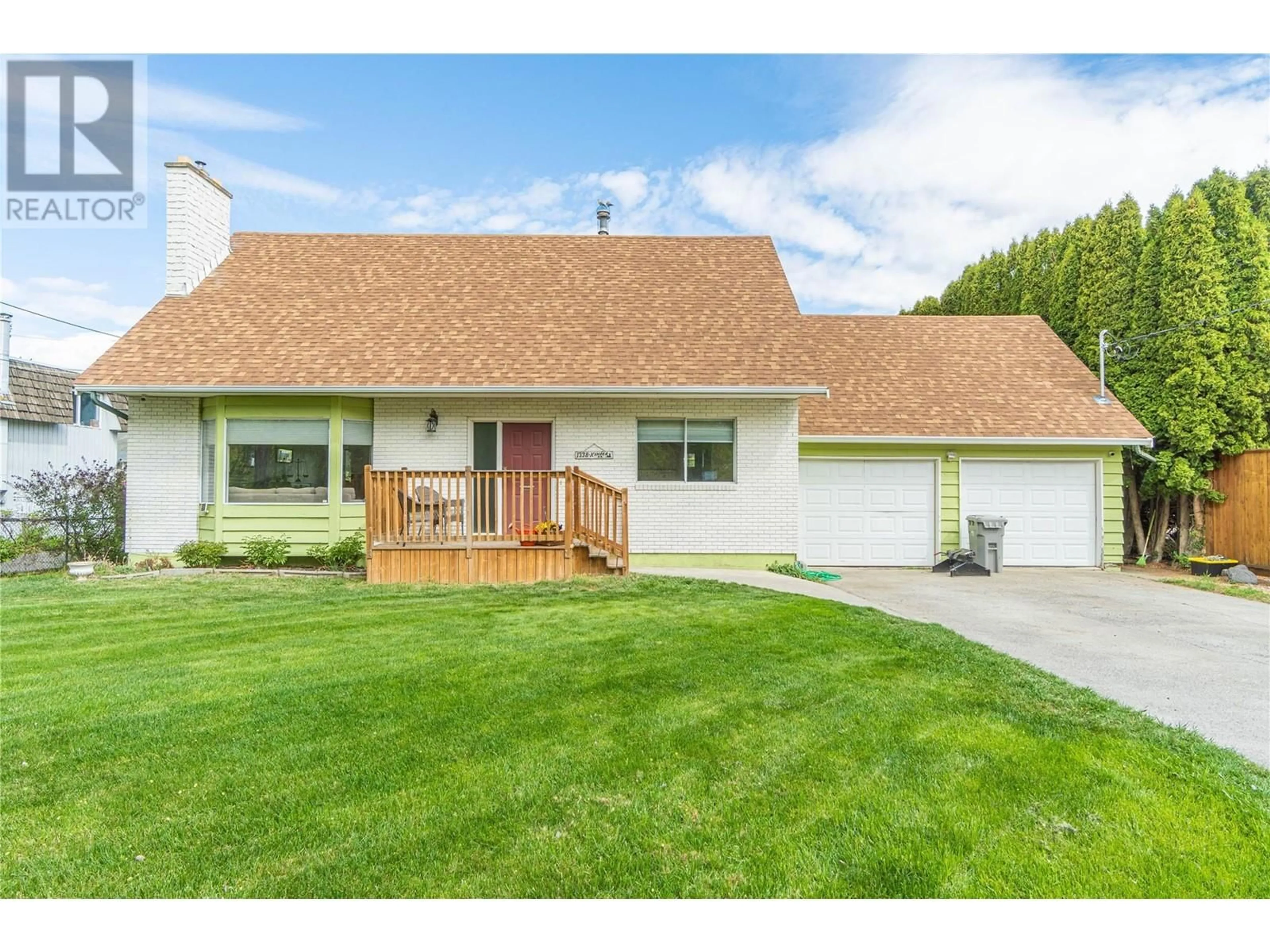 A pic from outside/outdoor area/front of a property/back of a property/a pic from drone, street for 1338 KENORA ROAD, Kamloops British Columbia V2B3X7