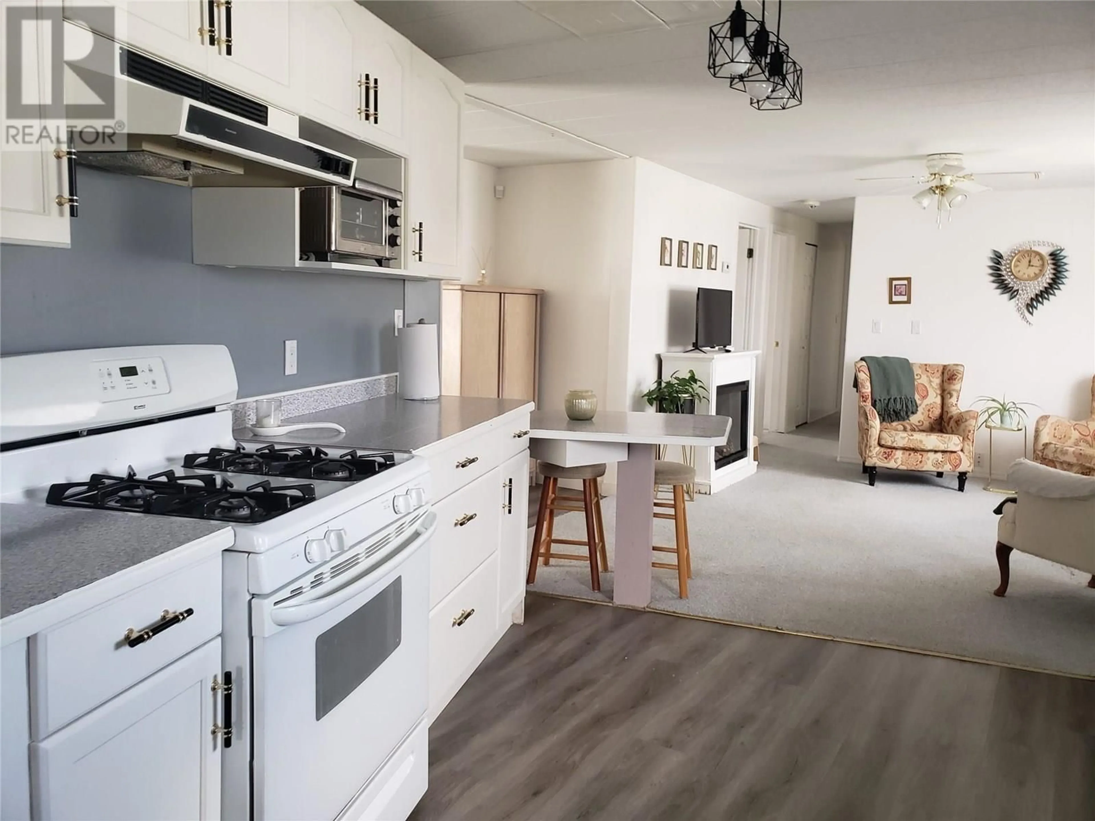 Open concept kitchen, unknown for 6A - 9904 74TH AVENUE, Osoyoos British Columbia V0H1V5