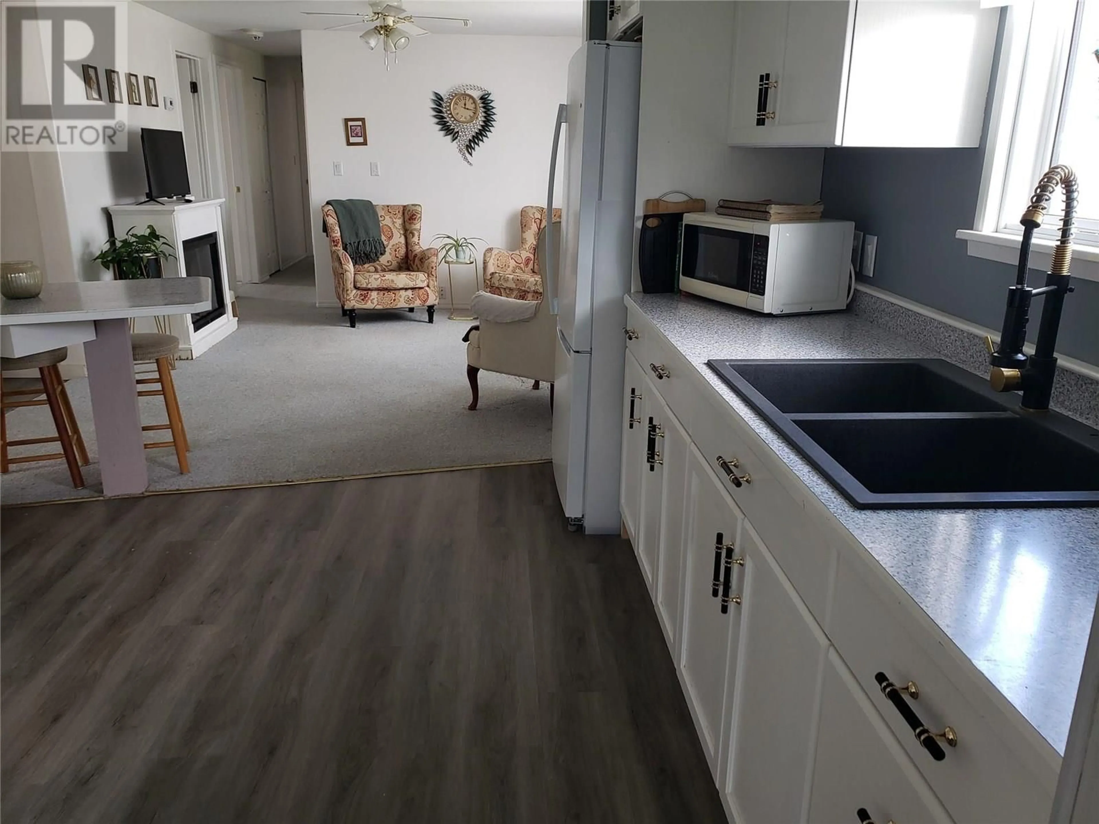 Open concept kitchen, unknown for 6A - 9904 74TH AVENUE, Osoyoos British Columbia V0H1V5