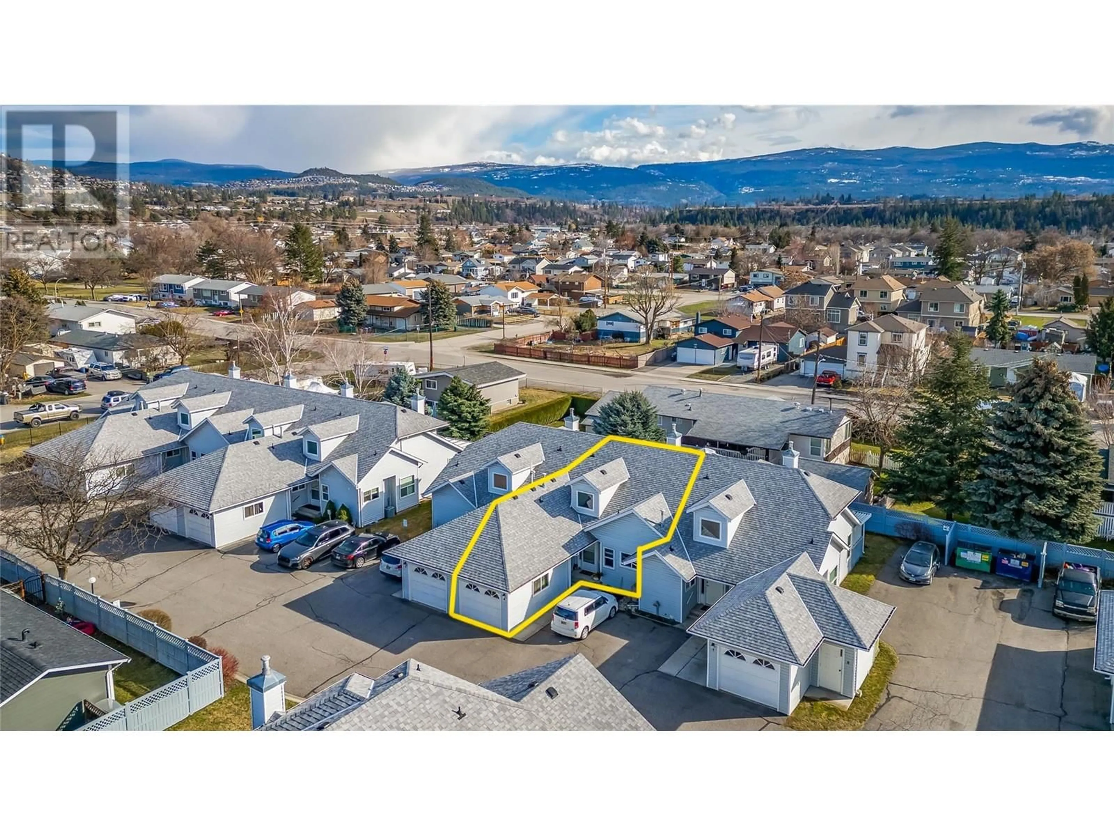 A pic from outside/outdoor area/front of a property/back of a property/a pic from drone, mountain view for 6 - 350 DAVIE ROAD, Kelowna British Columbia V1X7G4