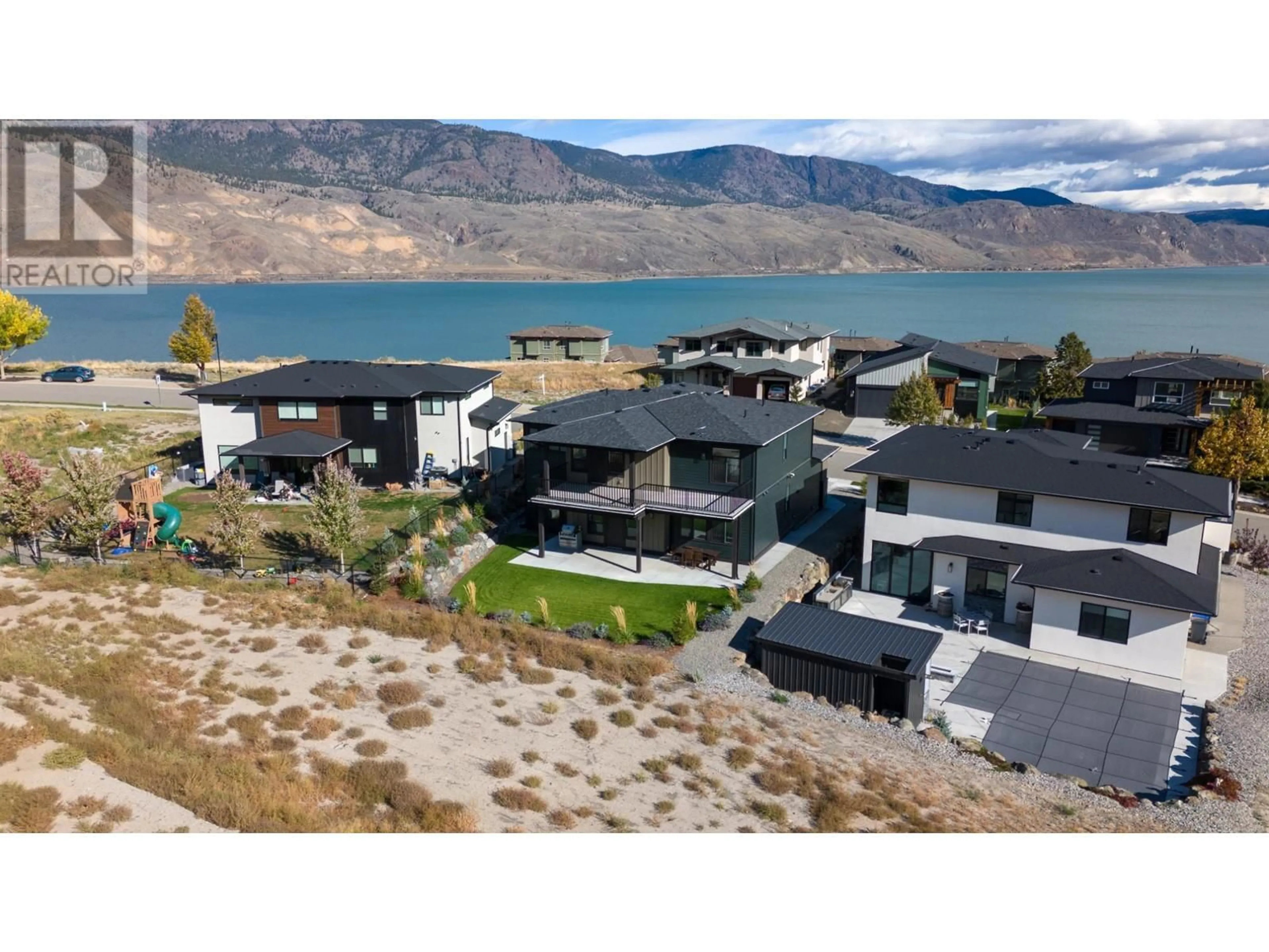 A pic from outside/outdoor area/front of a property/back of a property/a pic from drone, water/lake/river/ocean view for 184 HOLLOWAY DRIVE, Kamloops British Columbia V1S0B3