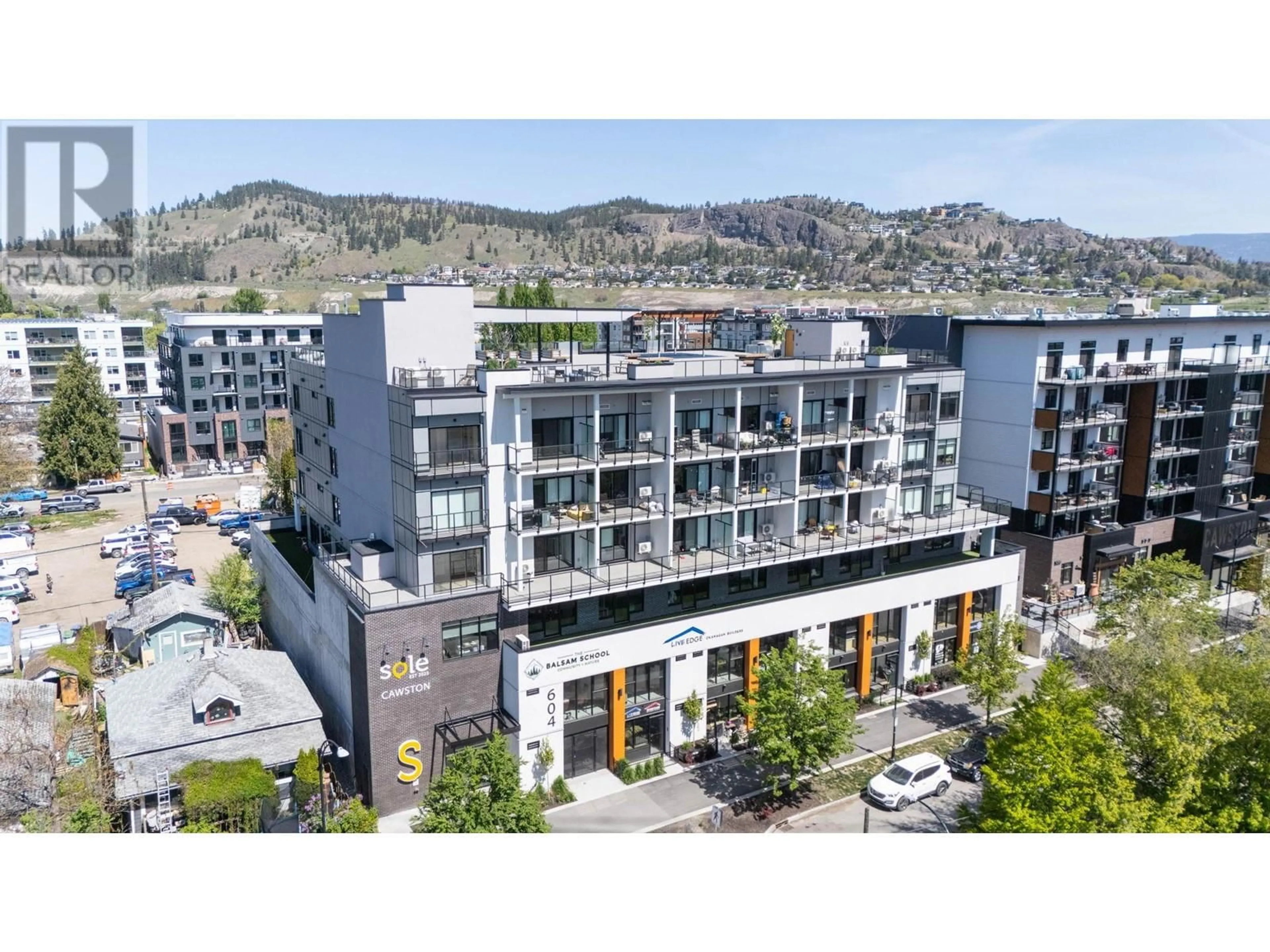 A pic from outside/outdoor area/front of a property/back of a property/a pic from drone, mountain view for 604 - 604 CAWSTON AVENUE, Kelowna British Columbia V1Y6Z4