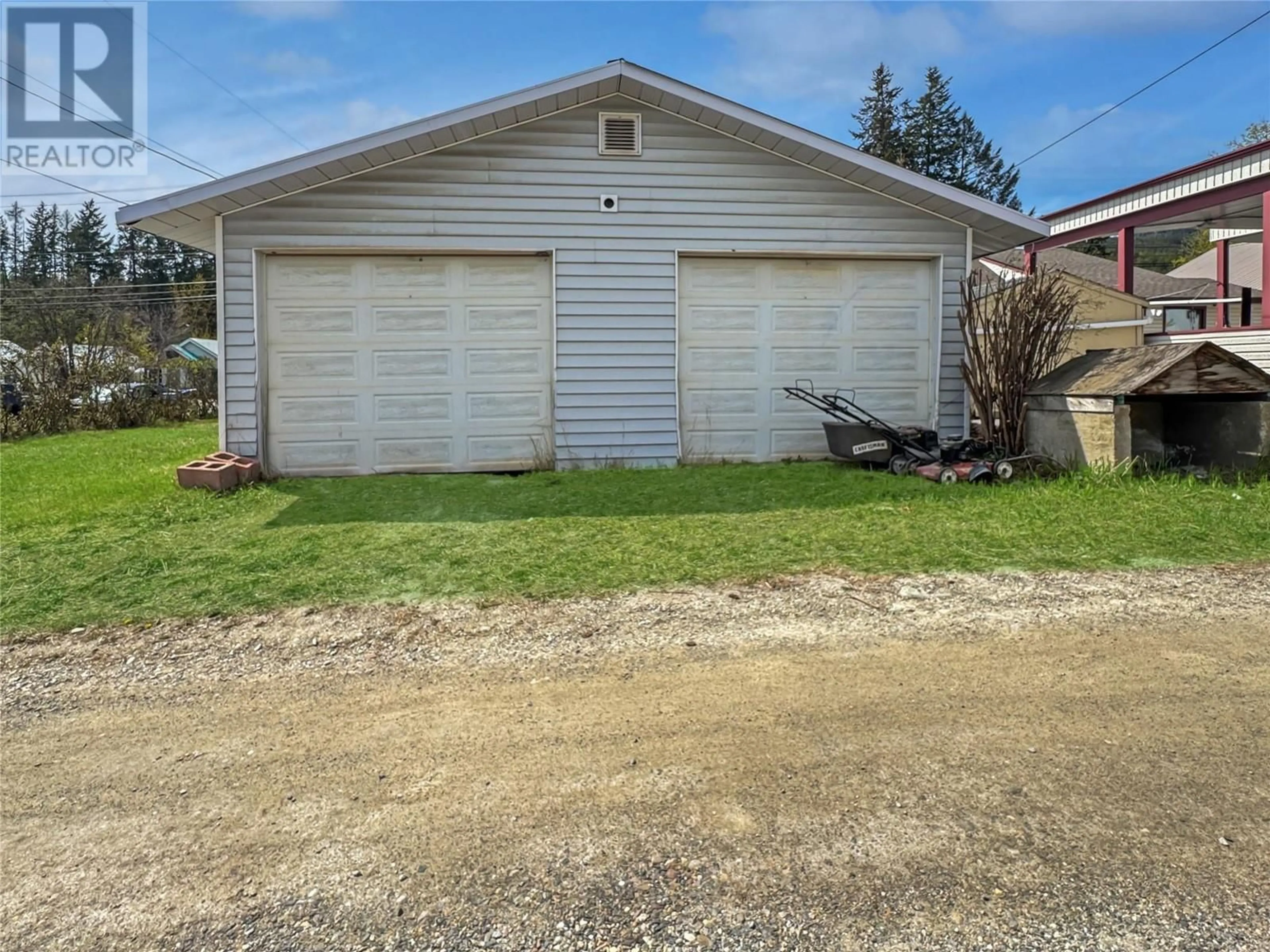 Shed for 2190 WARREN AVENUE, Kimberley British Columbia V1A1S7
