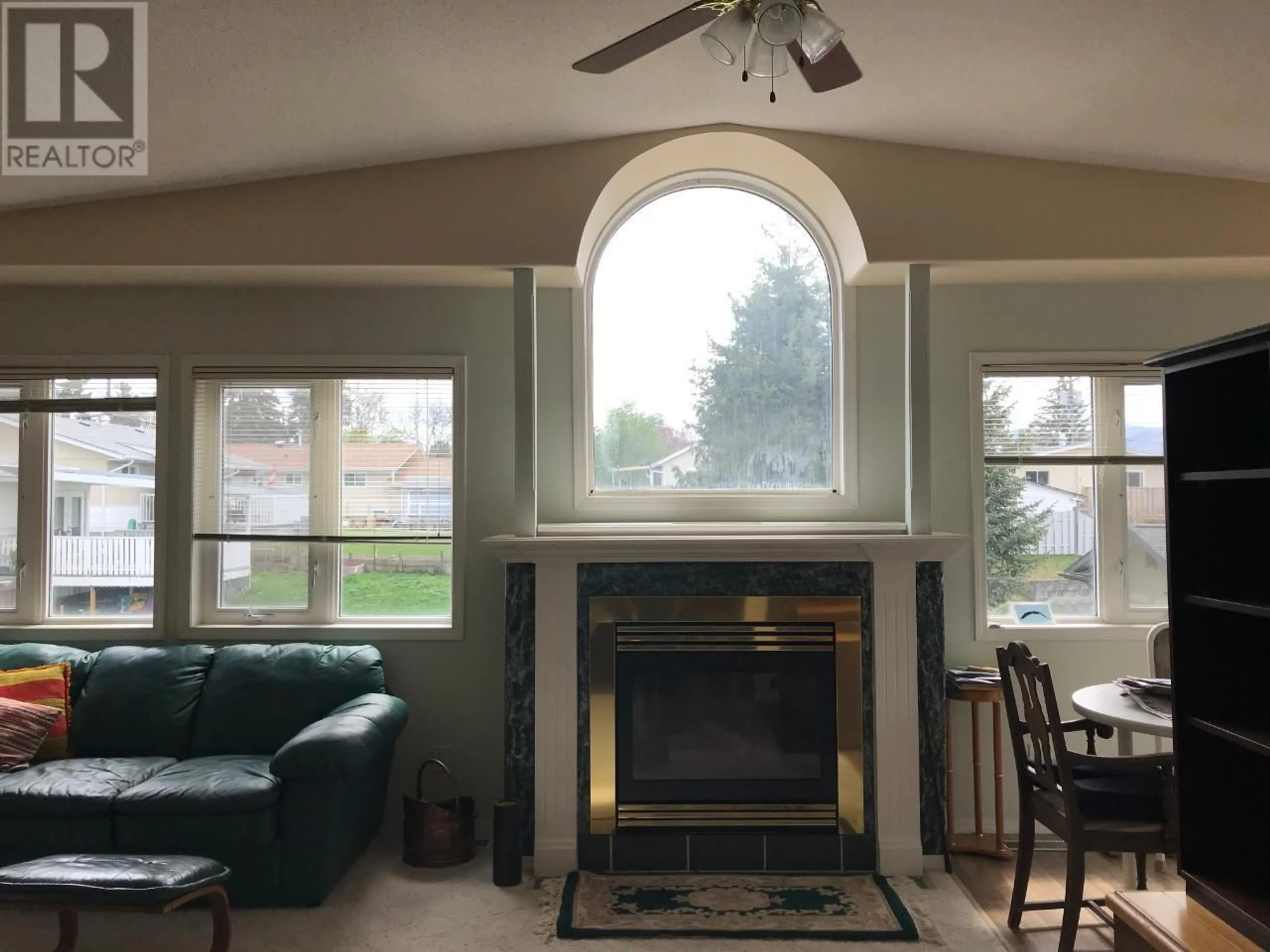 Living room with furniture, unknown for A - 515 20TH  S AVENUE SOUTH, Creston British Columbia V0B1G5