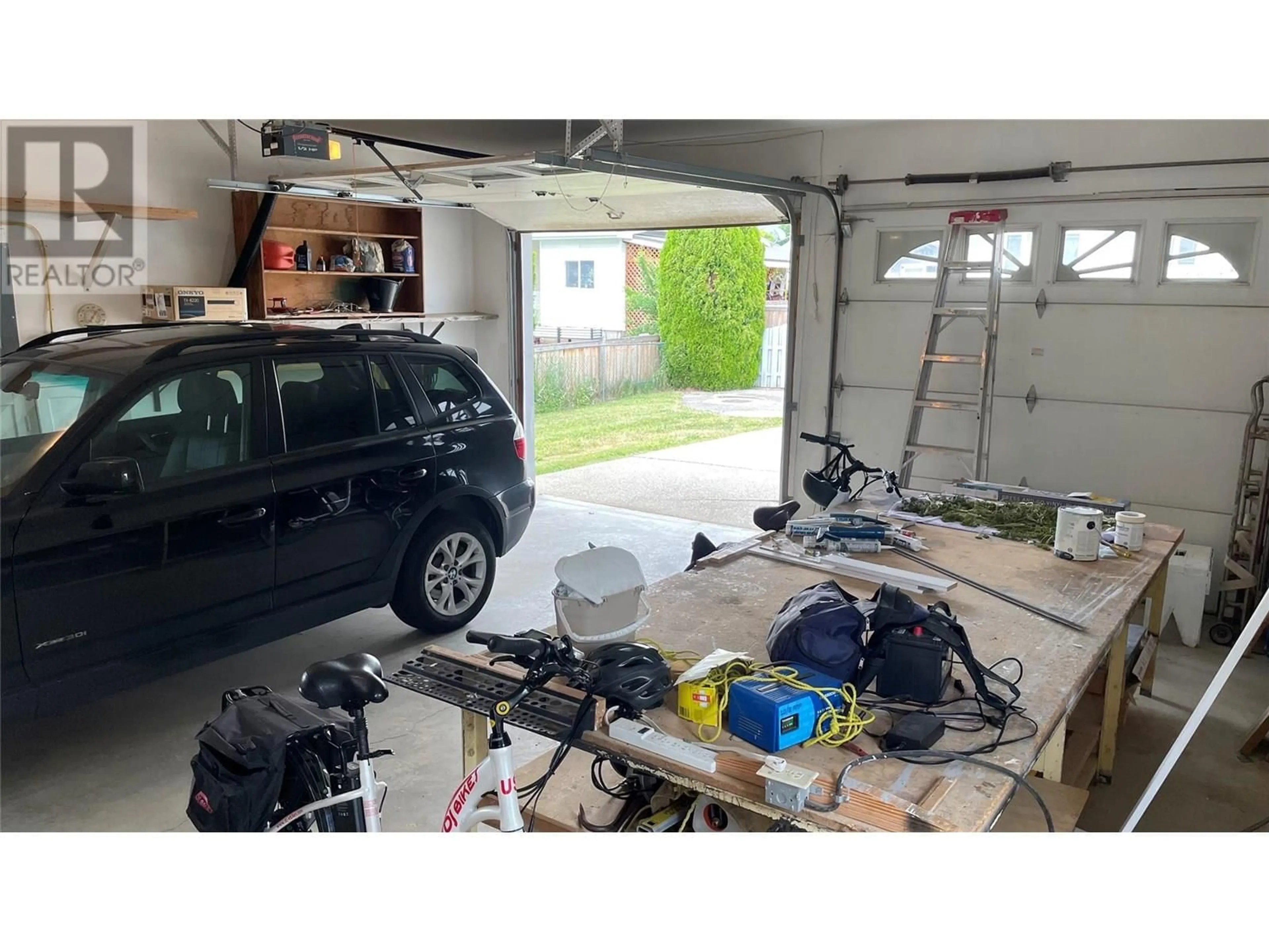 Indoor garage for A - 515 20TH  S AVENUE SOUTH, Creston British Columbia V0B1G5
