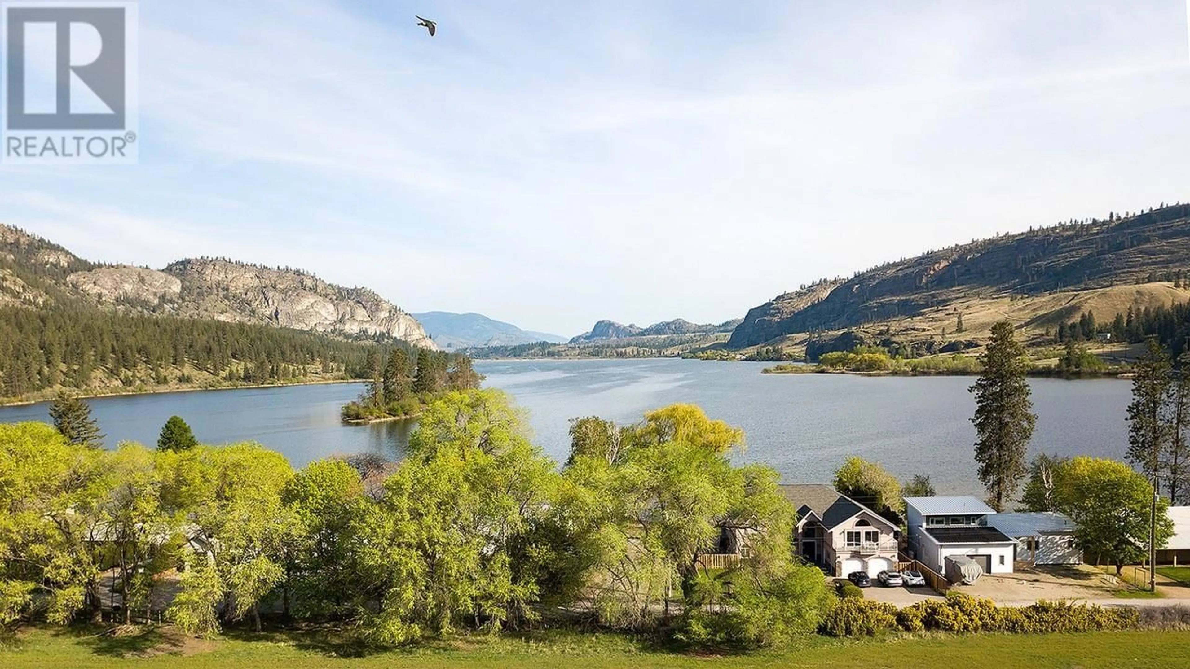 A pic from outside/outdoor area/front of a property/back of a property/a pic from drone, water/lake/river/ocean view for 166 SUNDIAL ROAD, Oliver British Columbia V0H1T0