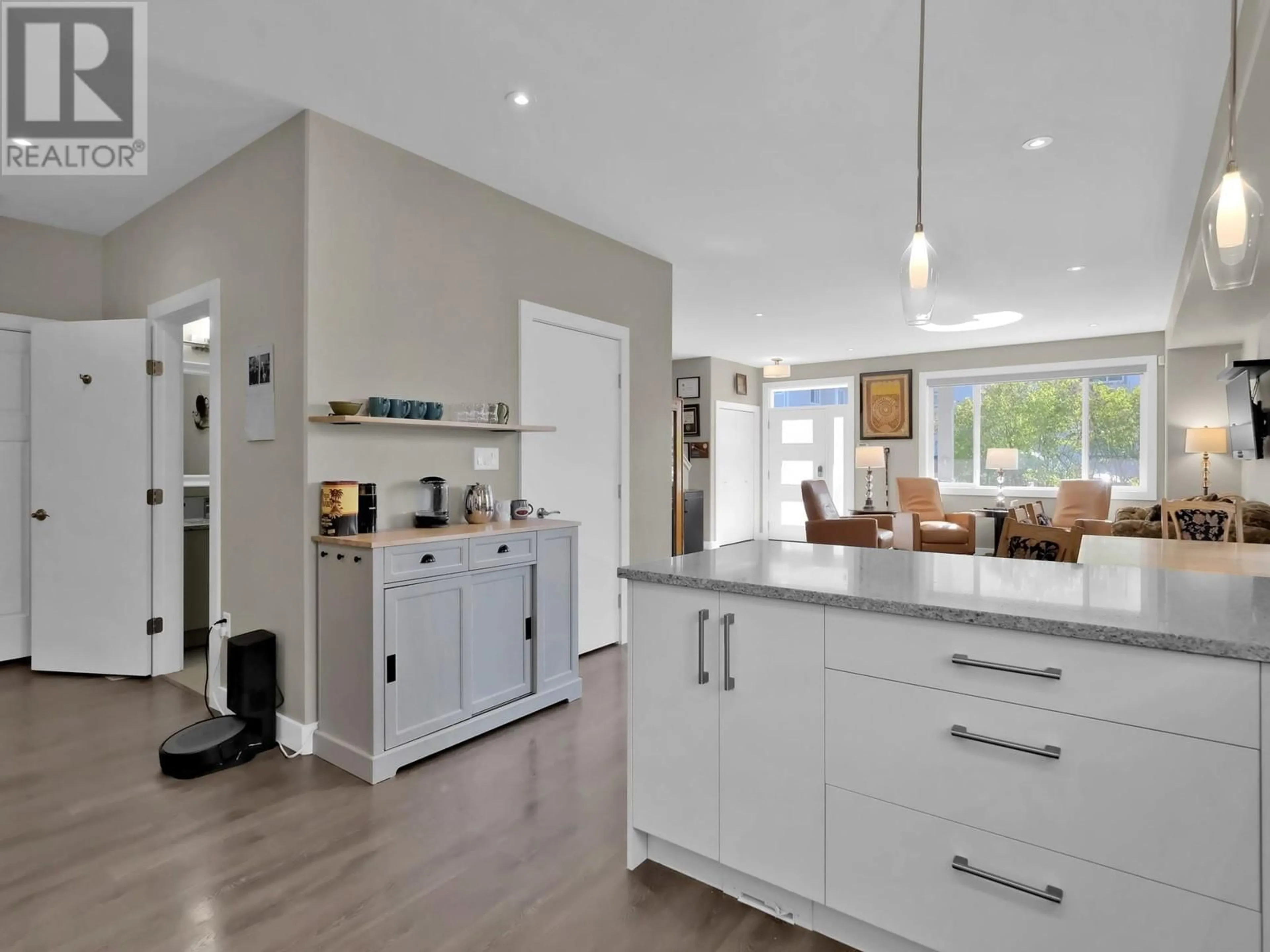 Open concept kitchen, unknown for 101 - 783 ARGYLE STREET, Penticton British Columbia V2A5N8