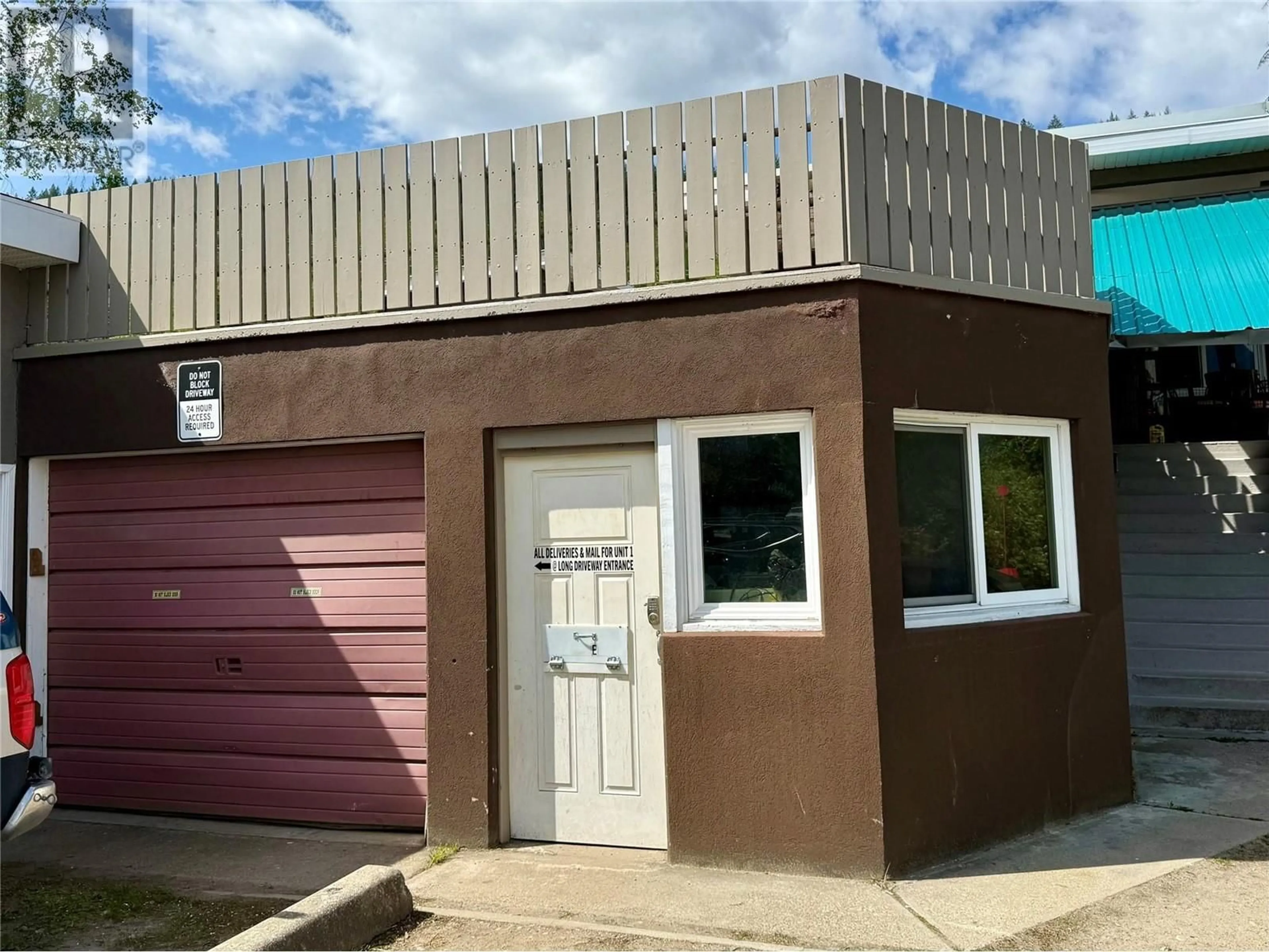 Unknown for 714 12TH STREET, Castlegar British Columbia V1N2K3