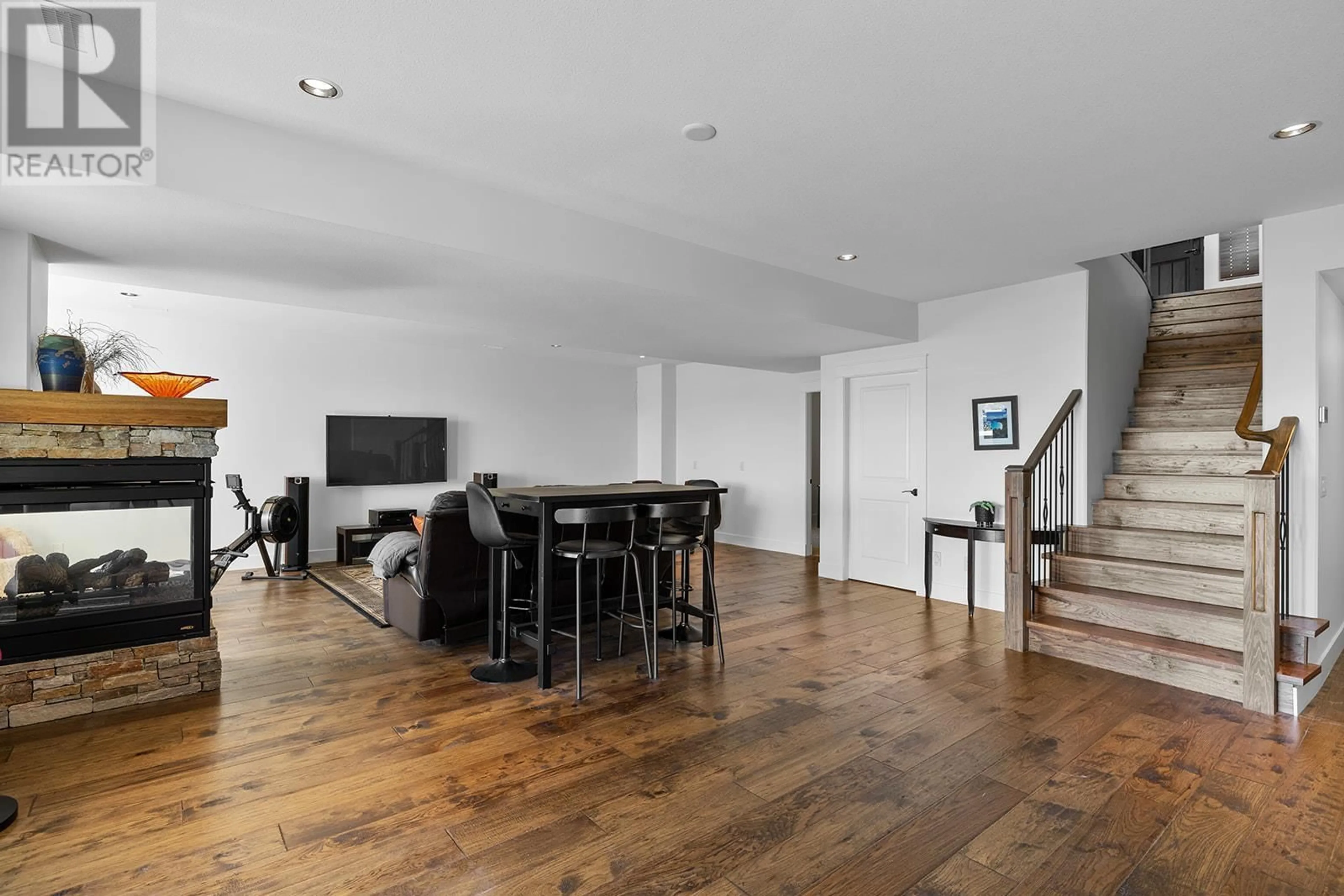 Unknown for 3104 LAKEVIEW COVE ROAD, West Kelowna British Columbia V1Z3P6