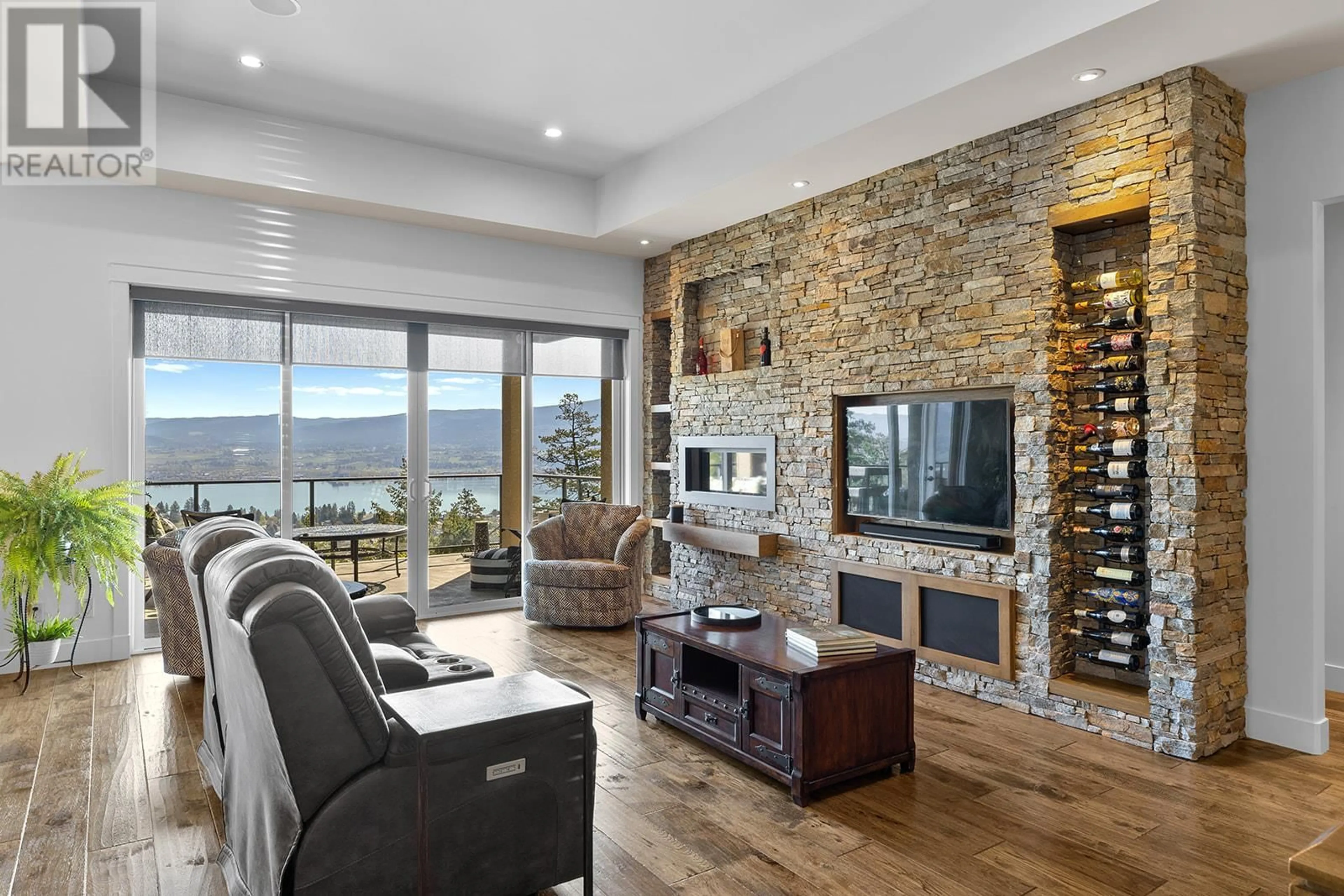 Unknown for 3104 LAKEVIEW COVE ROAD, West Kelowna British Columbia V1Z3P6