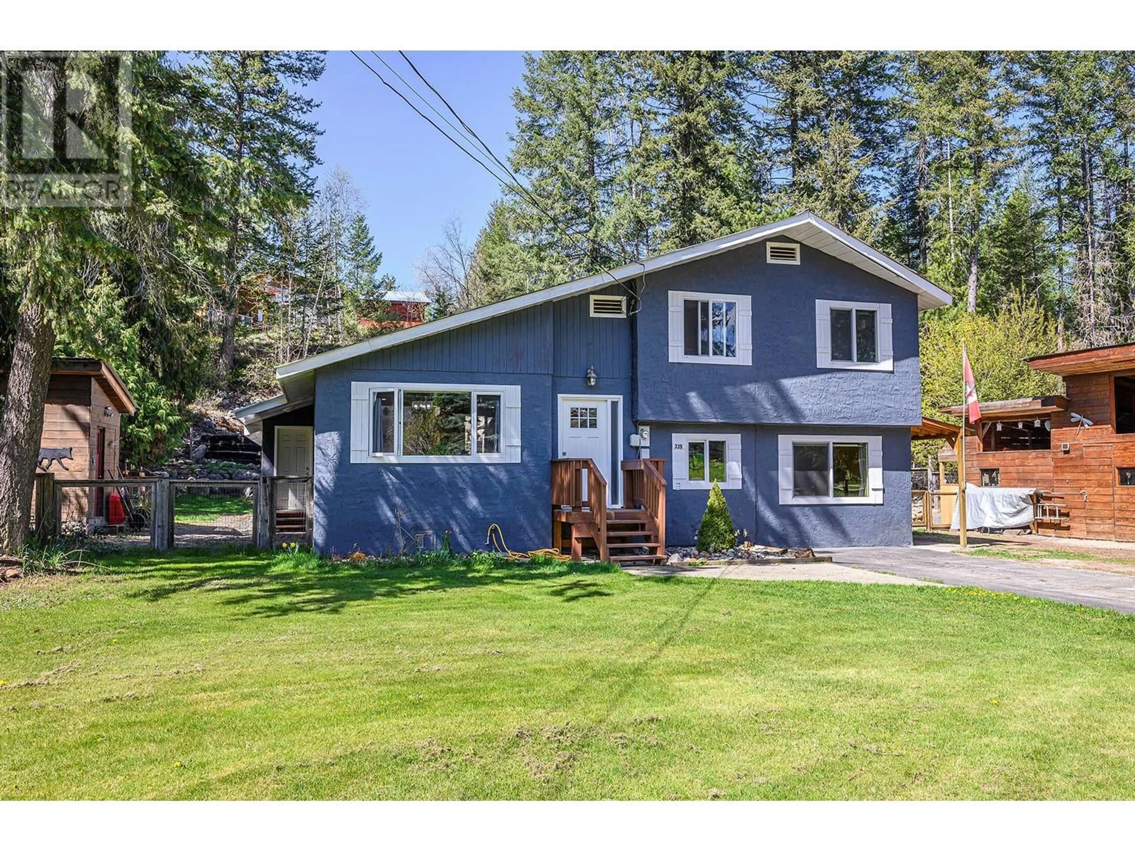 Home with vinyl exterior material, street for 339 MUSGRAVE ROAD, Clearwater British Columbia V0E1N2