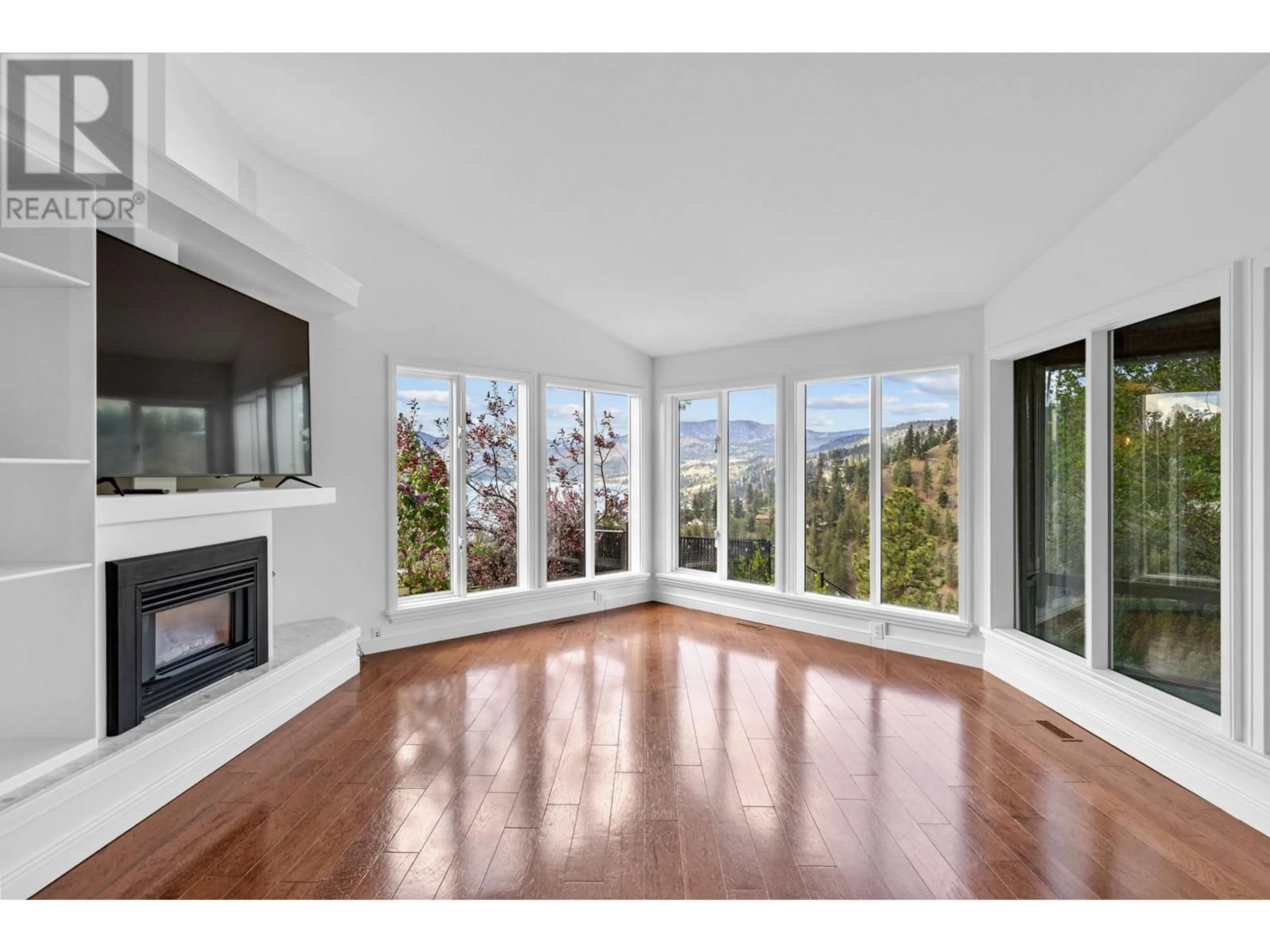 A pic of a room for 3784 INGLIS PLACE, Peachland British Columbia V0H1X2