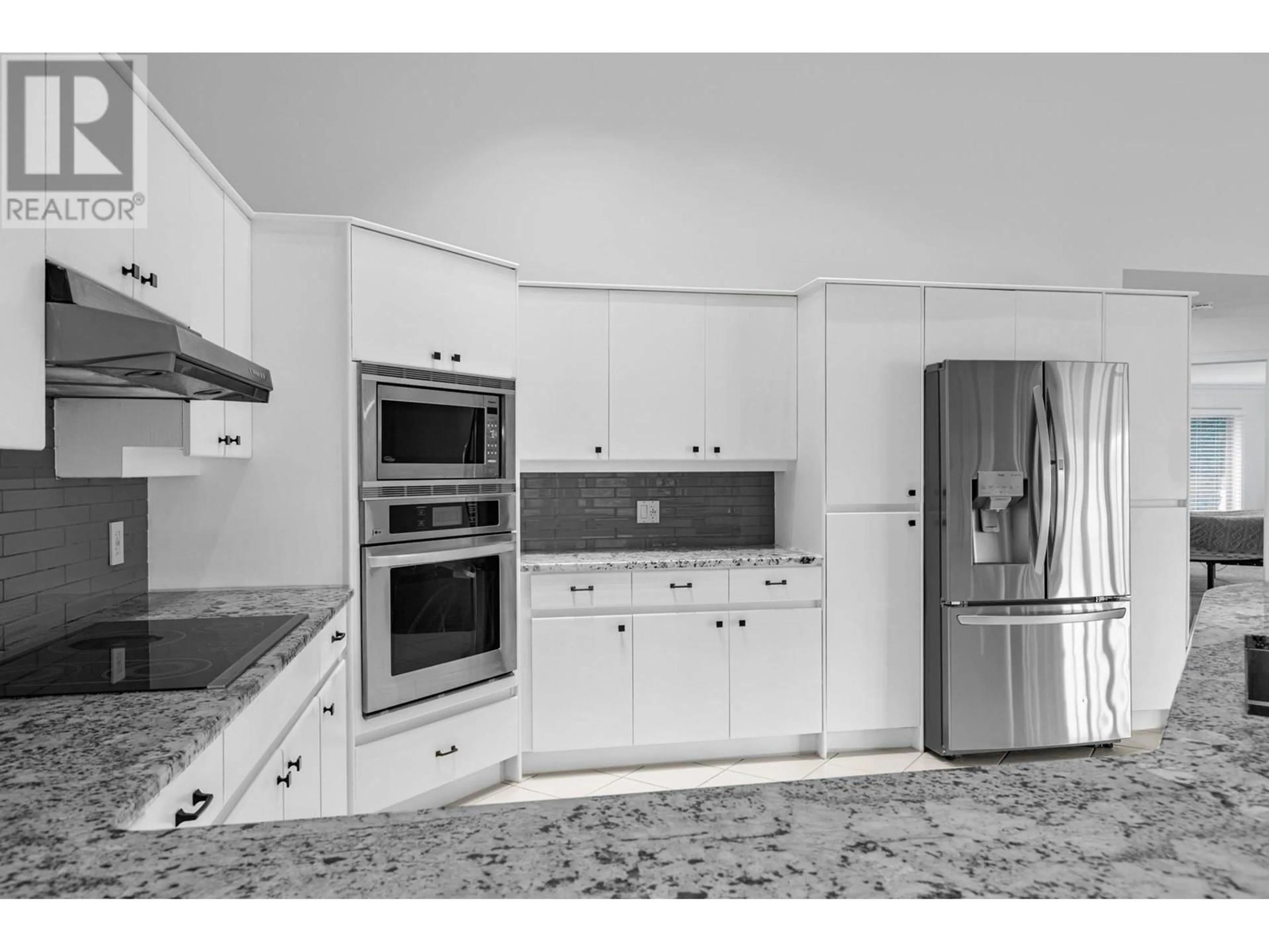 Unknown for 3784 INGLIS PLACE, Peachland British Columbia V0H1X2