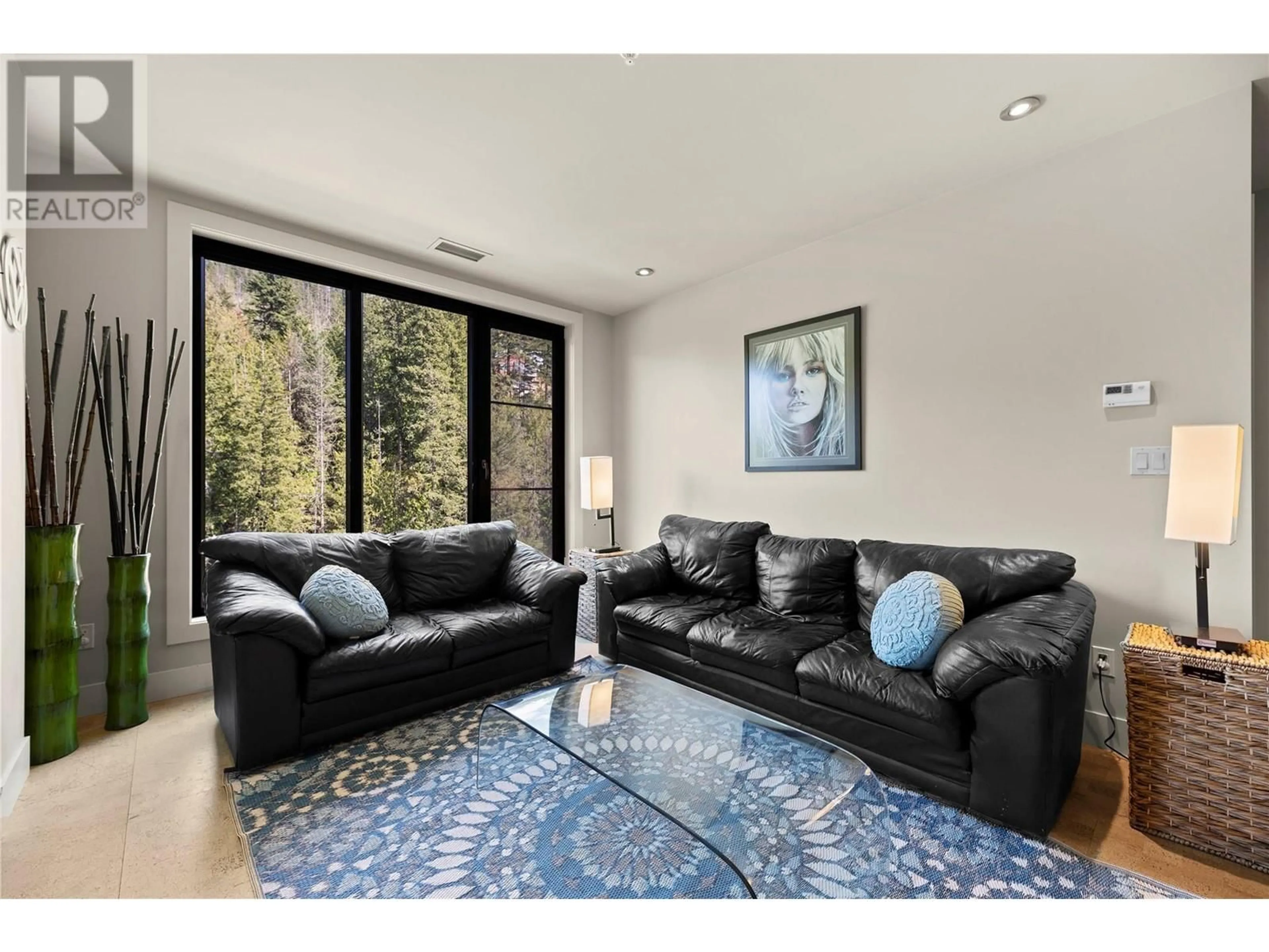 Living room with furniture, unknown for 509 - 326 MARA LAKE LANE, Sicamous British Columbia V0E2V1