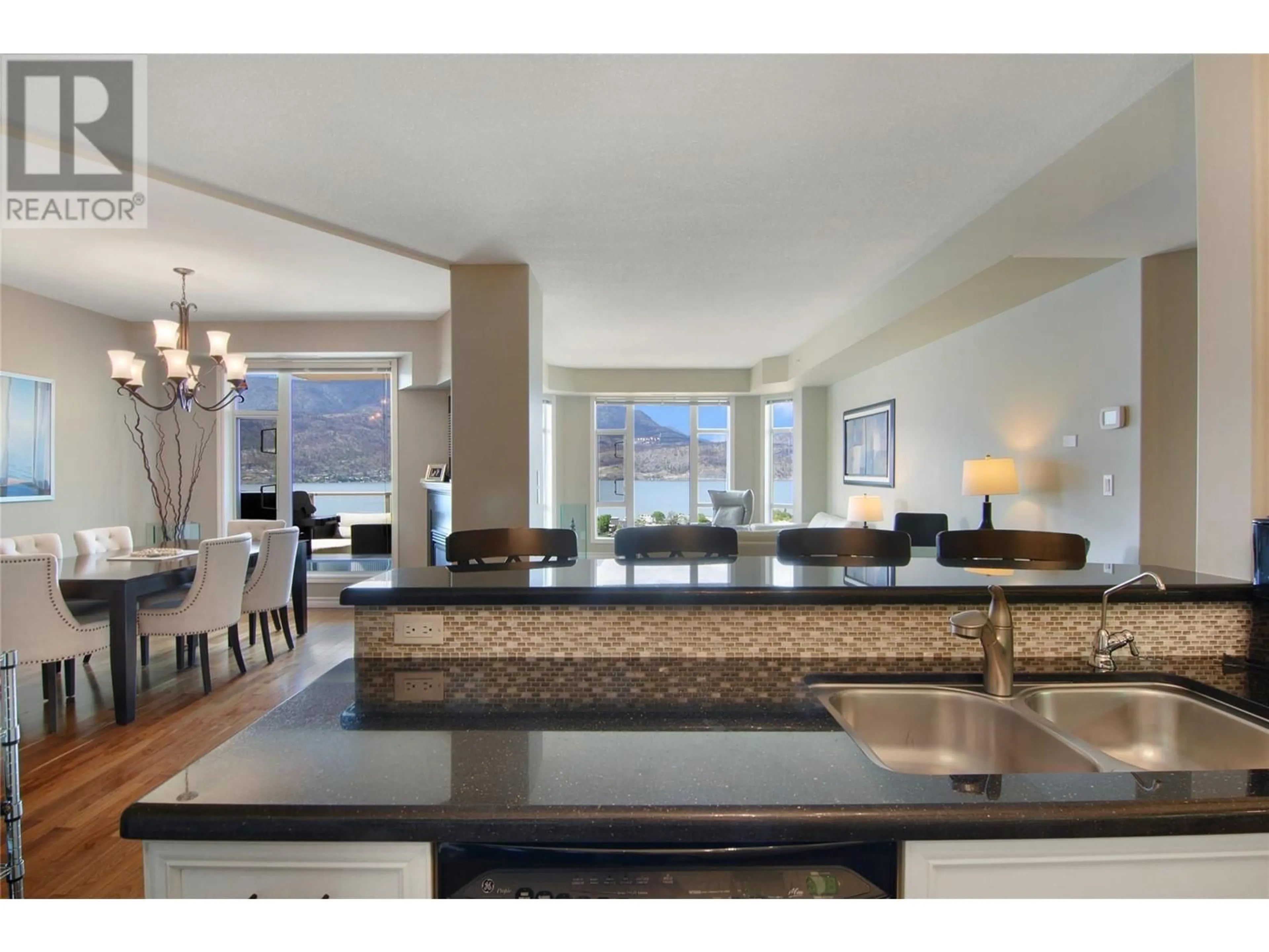 Open concept kitchen, ceramic/tile floor for 1703 - 1128 SUNSET DRIVE, Kelowna British Columbia V1Y9W7